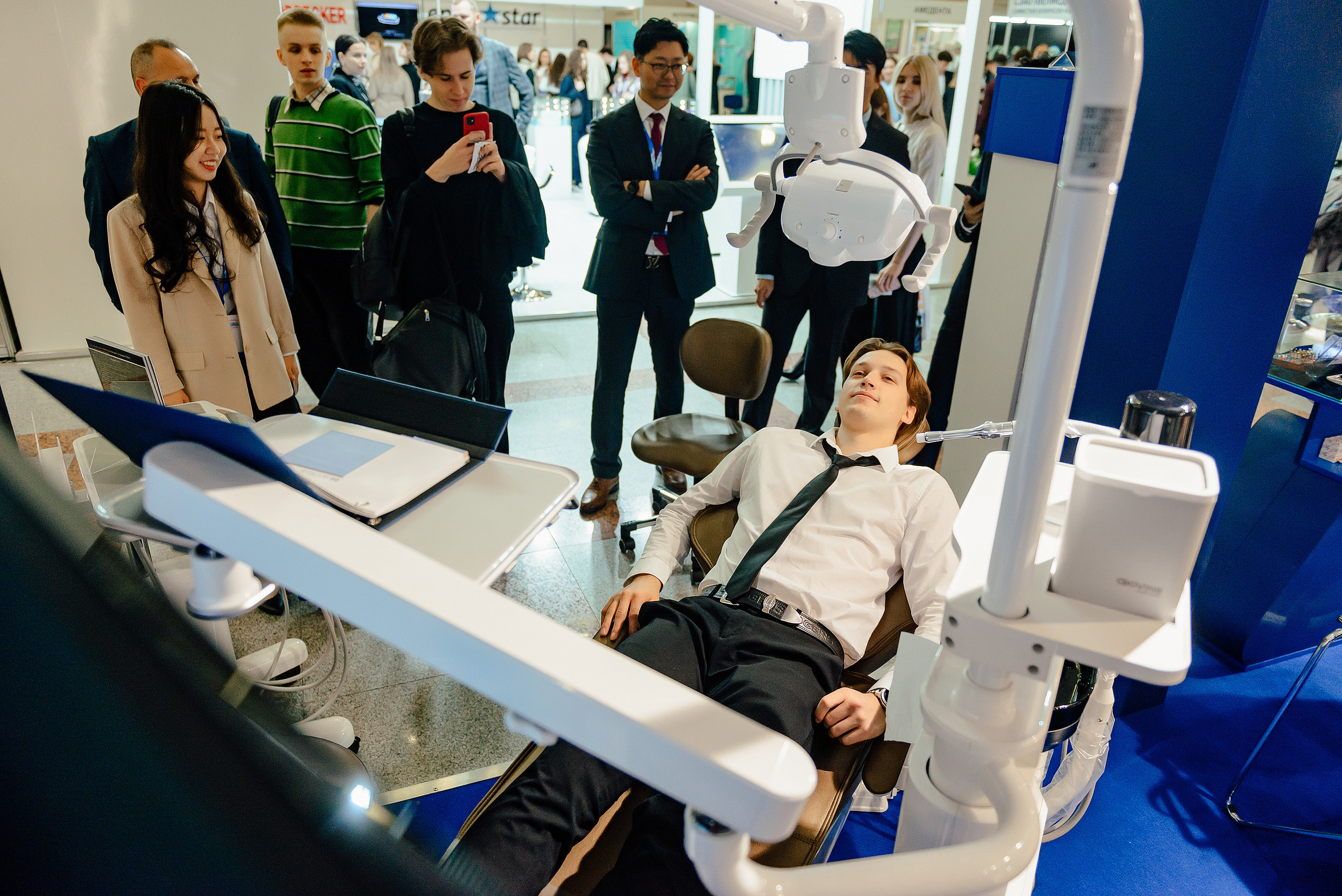 MegaGen. Фотограф Микита Ласица