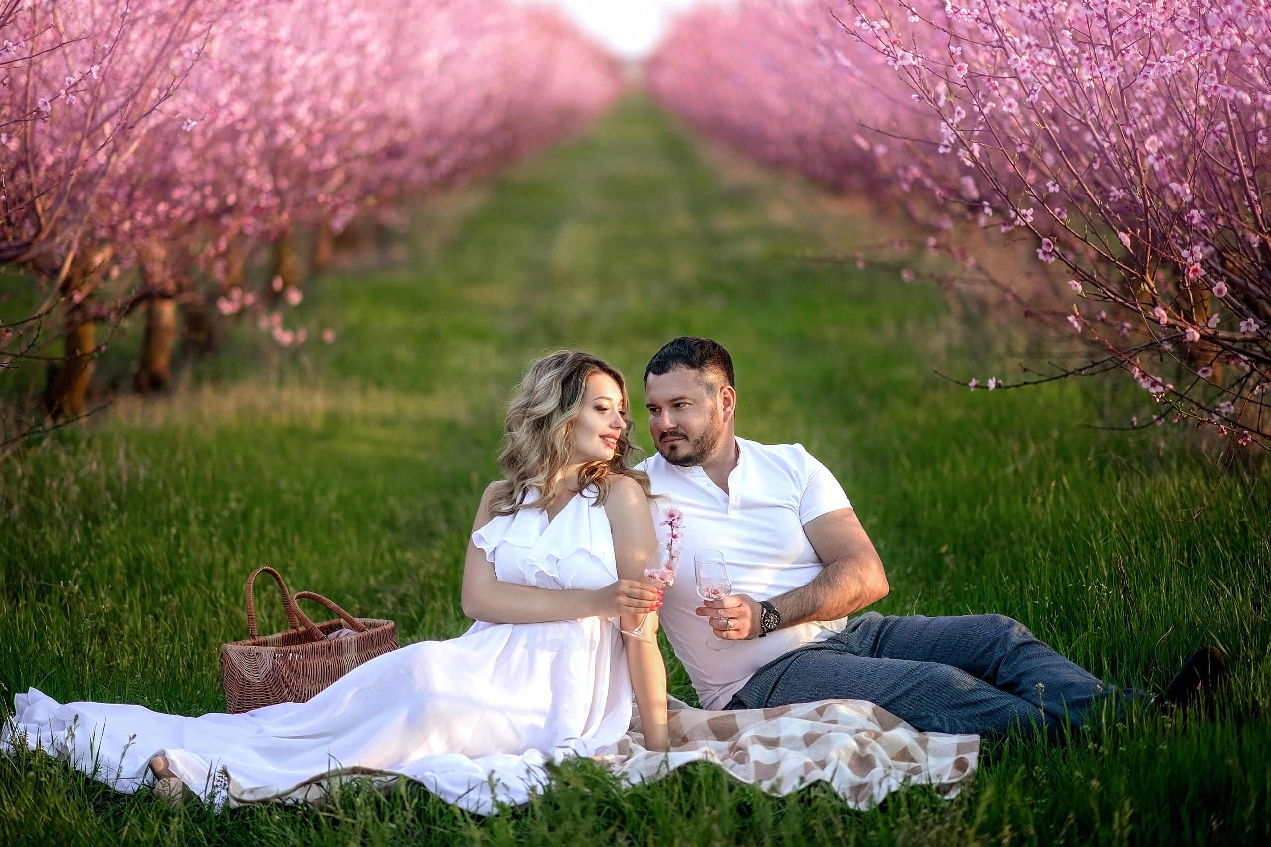 персики ,фотосессия в персиках ,фотосессия в персиквых садах ,персиковые сады крым , фотограф крым, фотограф симферополь,фотограф алена межевова ,алена межевова ,фототур по крыму ,цветущие сады ,крым ,природа крыма ,фотосессия в крыму ,свадебный фотограф крым , семейный фотограф крым ,фотограф беремености, фотосессия беременности