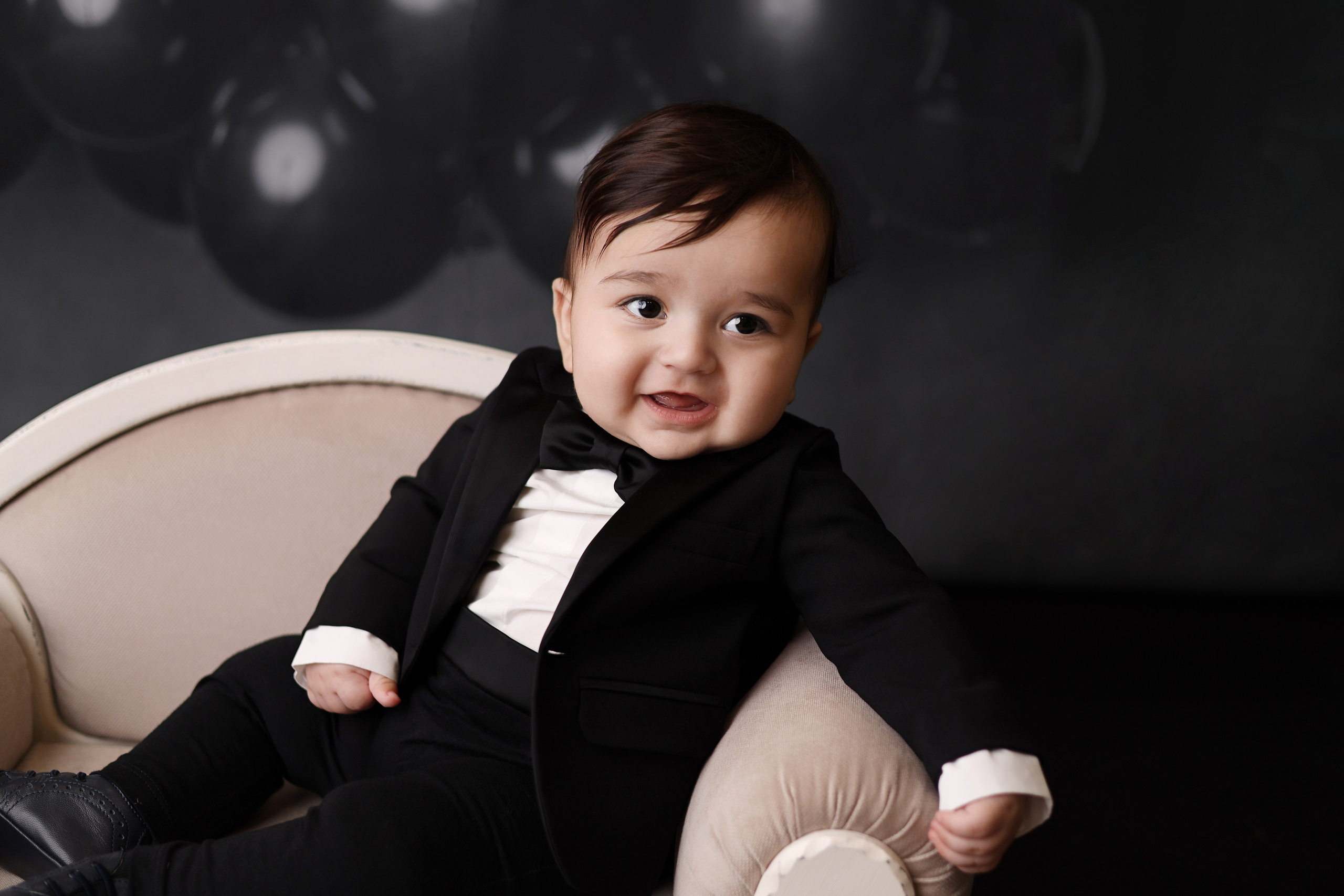 Азнавуру 6 месяцев. Фотограф новорожденных Москва. Ньюборн фотограф Москва