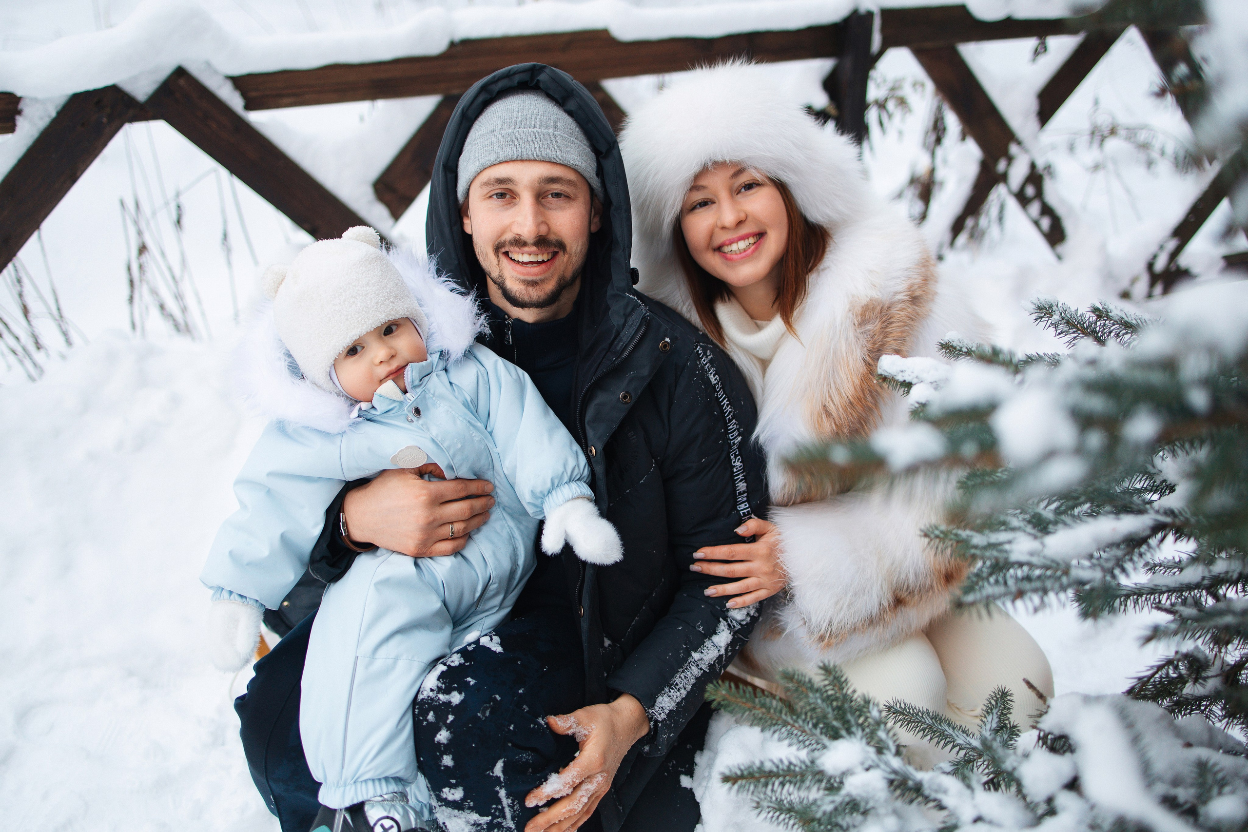 Ксения, Владимир, Леон, Шале в лесу. Семейный фотограф в Москве Марина Петра