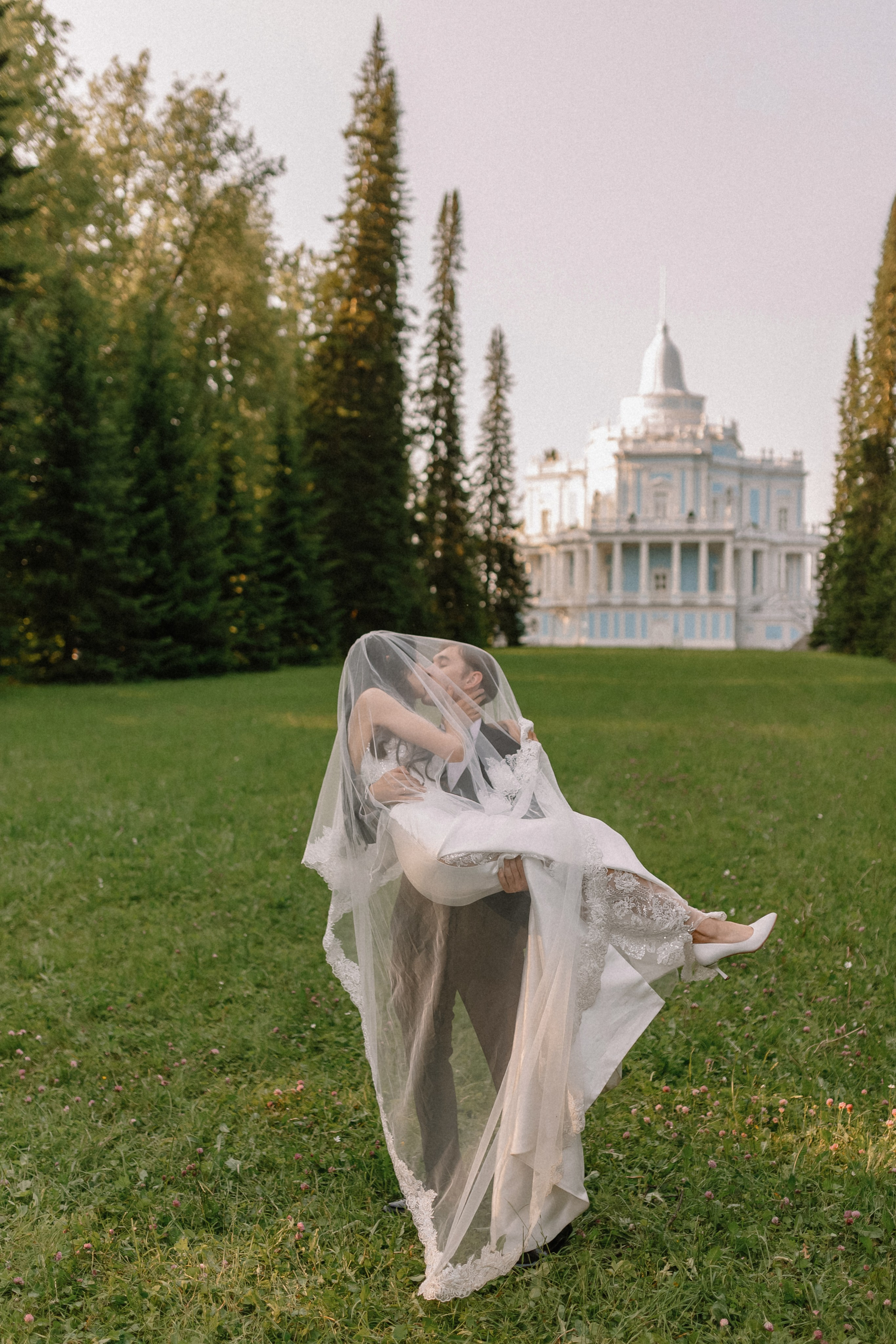 Летний Ораниенбаум. Николь — ваш любимый фотограф в Санкт-Петербурге