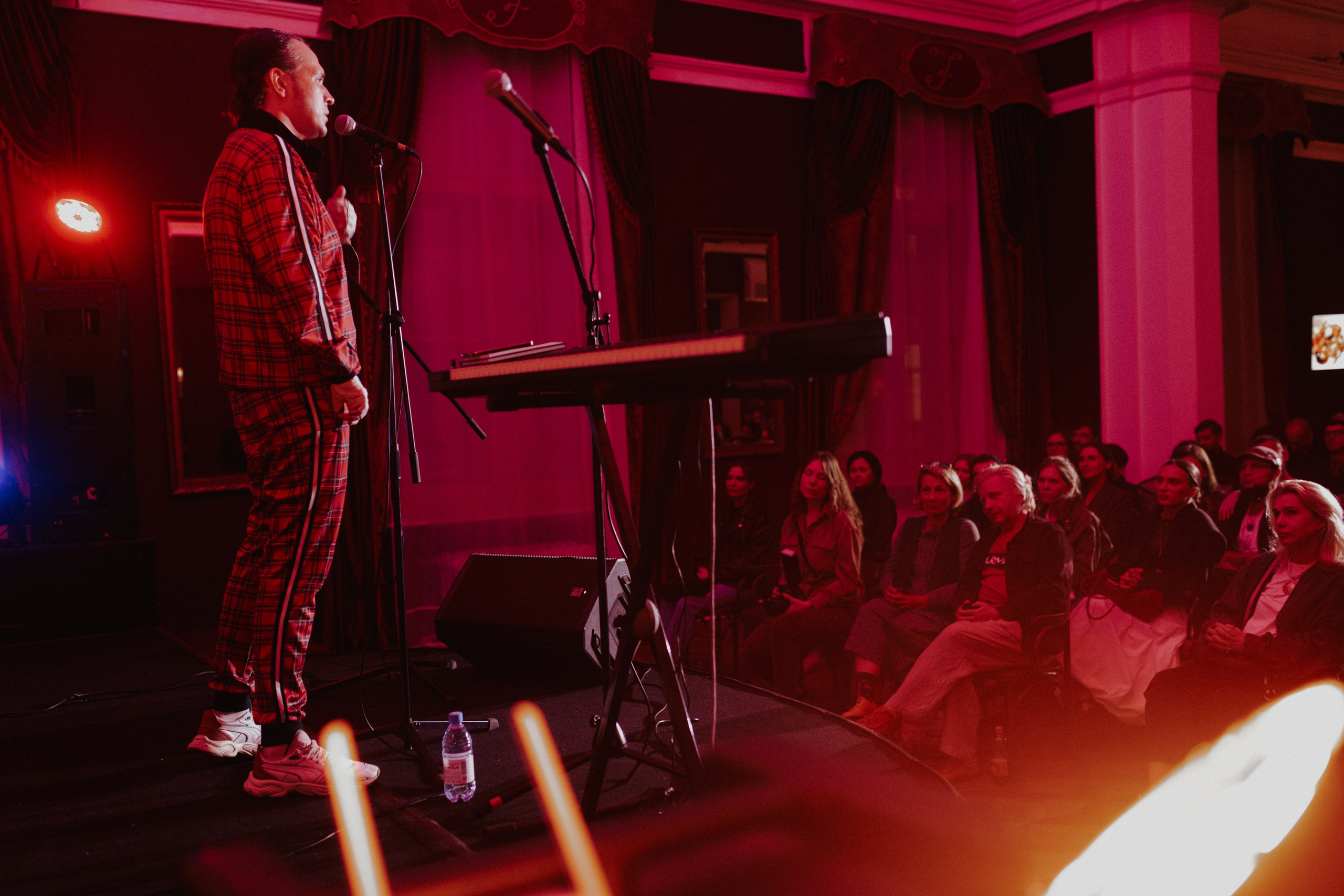 ПОДЕЛЬНИКИ. Фотограф Елена Богачева (lenalena_na_na_na)