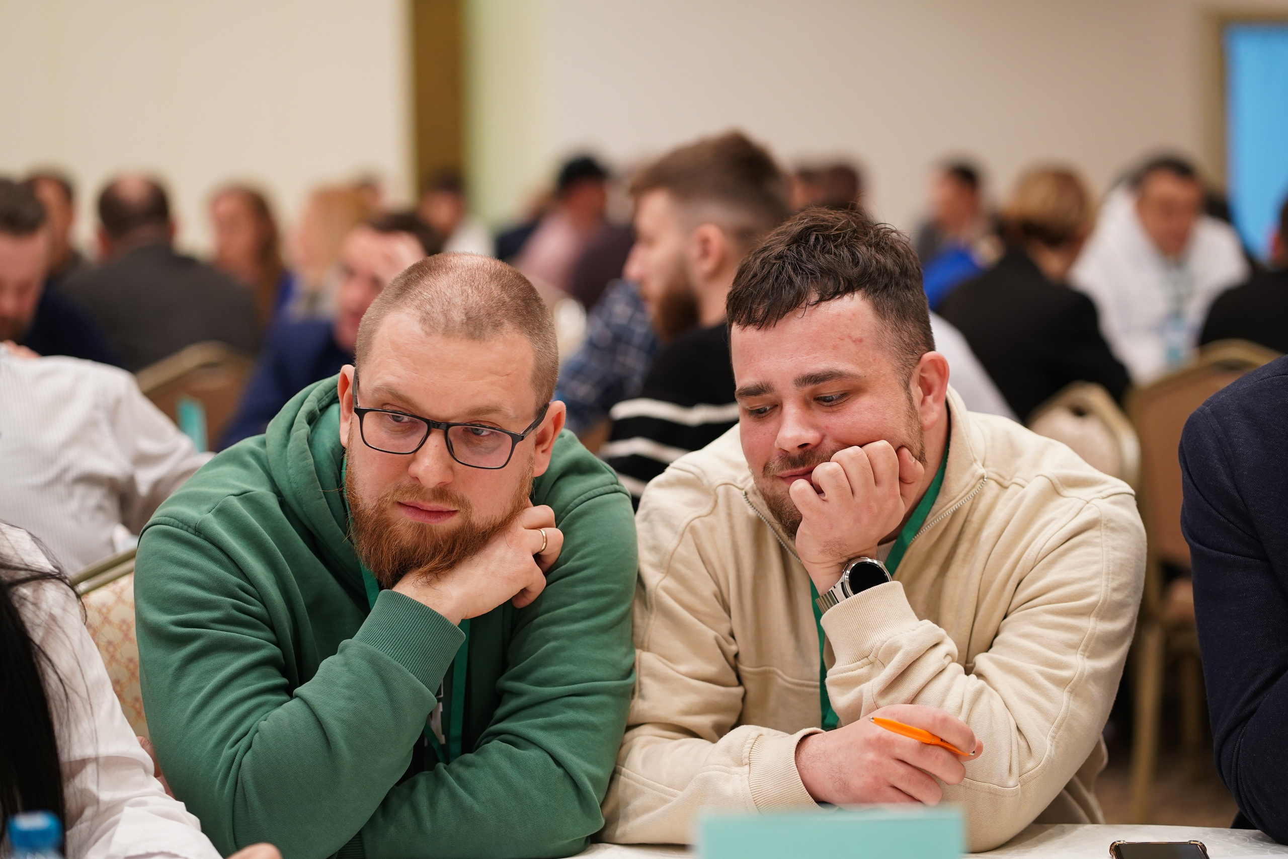 Малоэтажная страна конференция. Фотограф