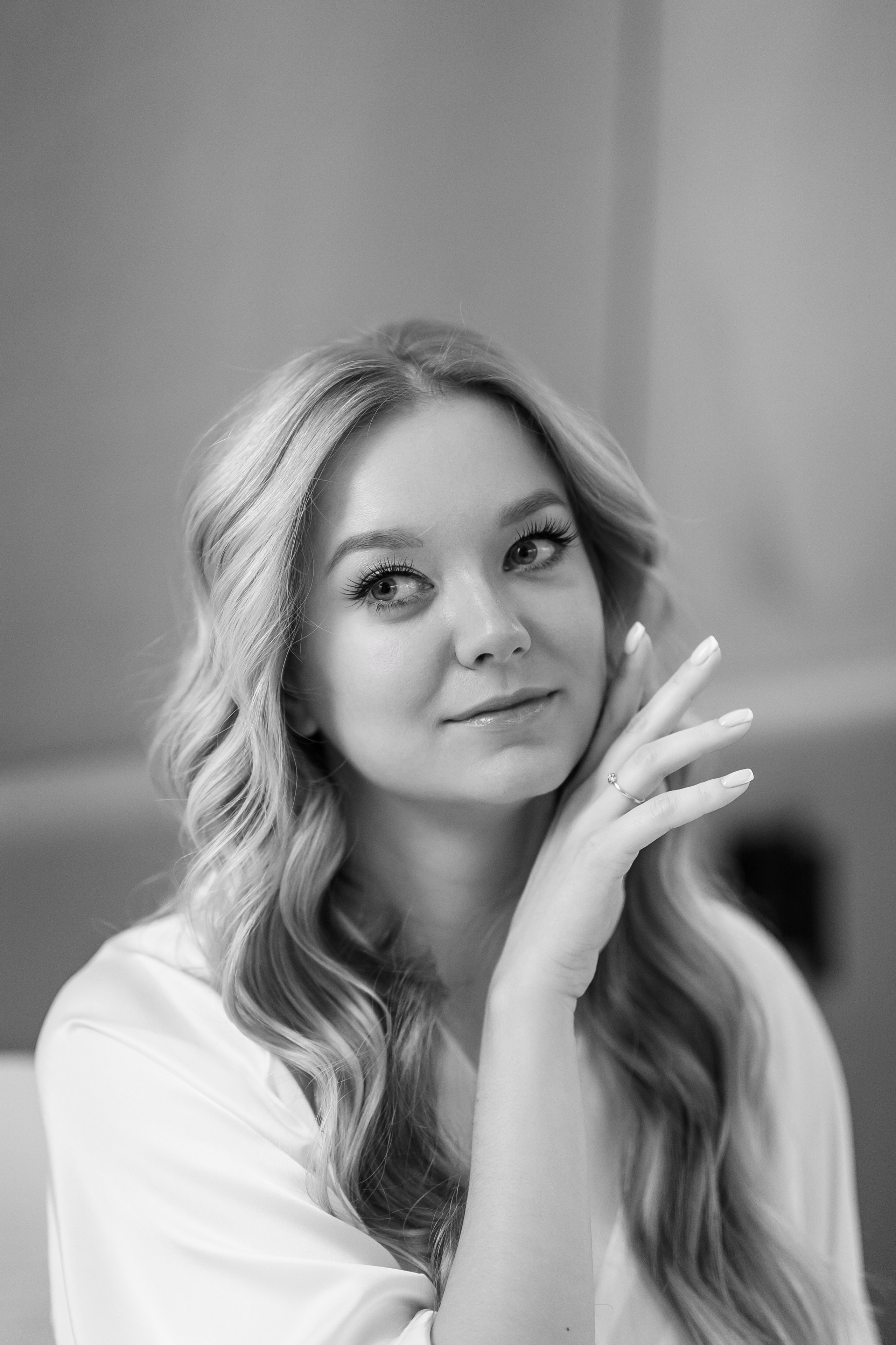 Свадебная фотосессия в отеле MÖVENPICK MOSCOW TAGANSKAYA. Свадебный фотограф в Москве Дарья Олендарёва