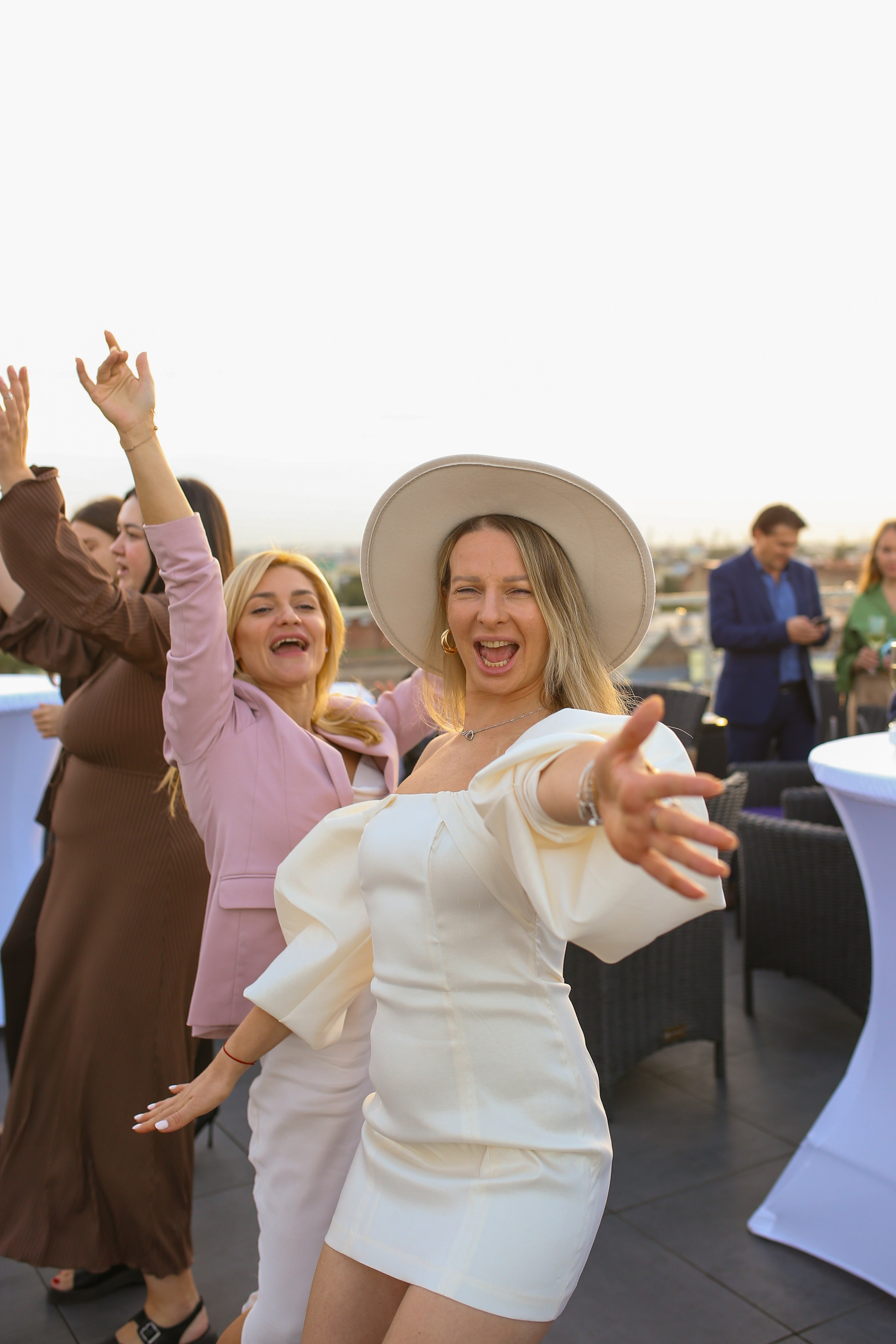 Репортаж Арт-пространство  Zarenkov Gallery, Адвекс — Новостройки, подведение итогов года. Свадебный и Репортажный фотограф в Санкт-Петербурге