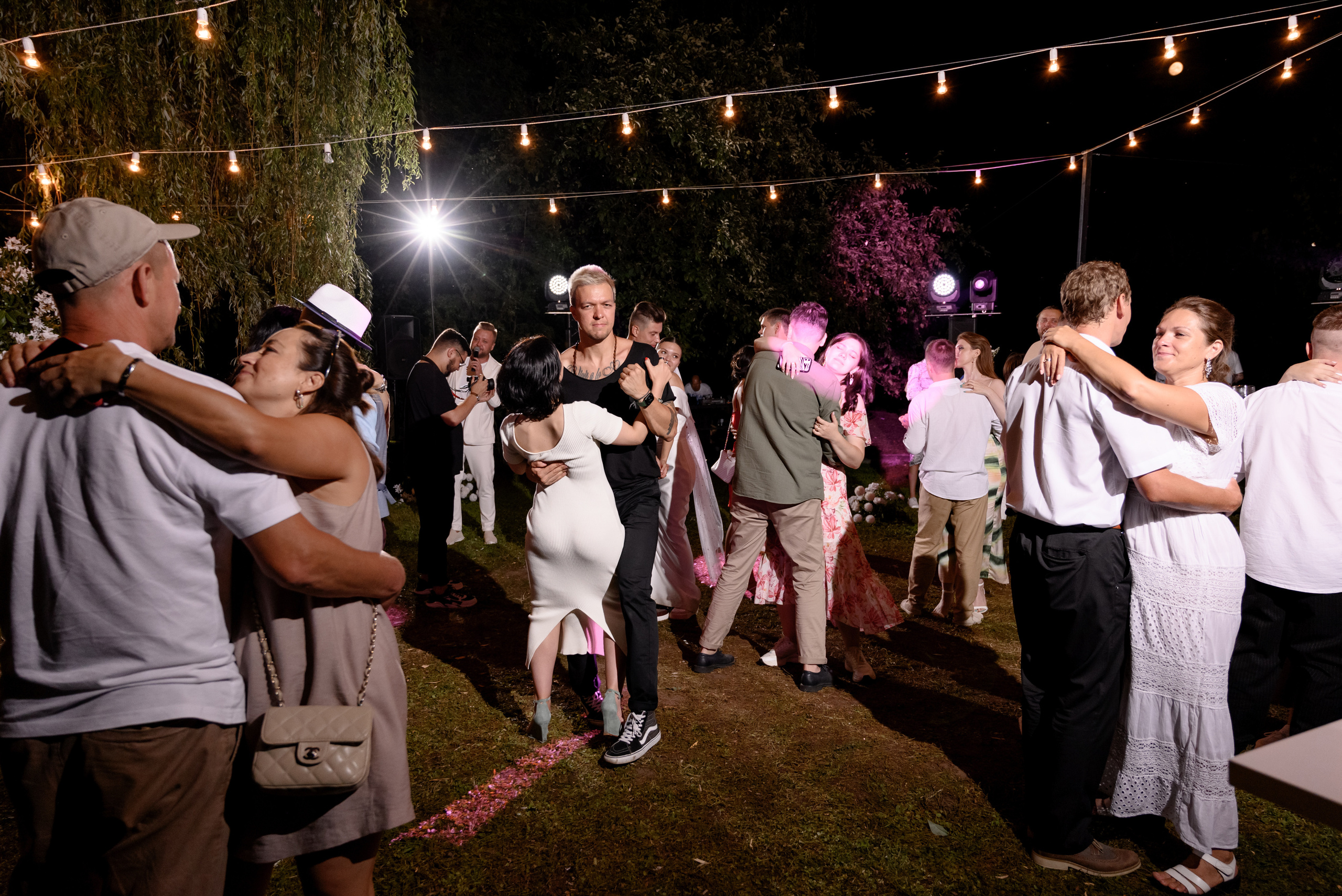 Be my little Rock'n'Roll queen. Backpackweddings фотограф и видеограф Ростов-на-Дону Сочи