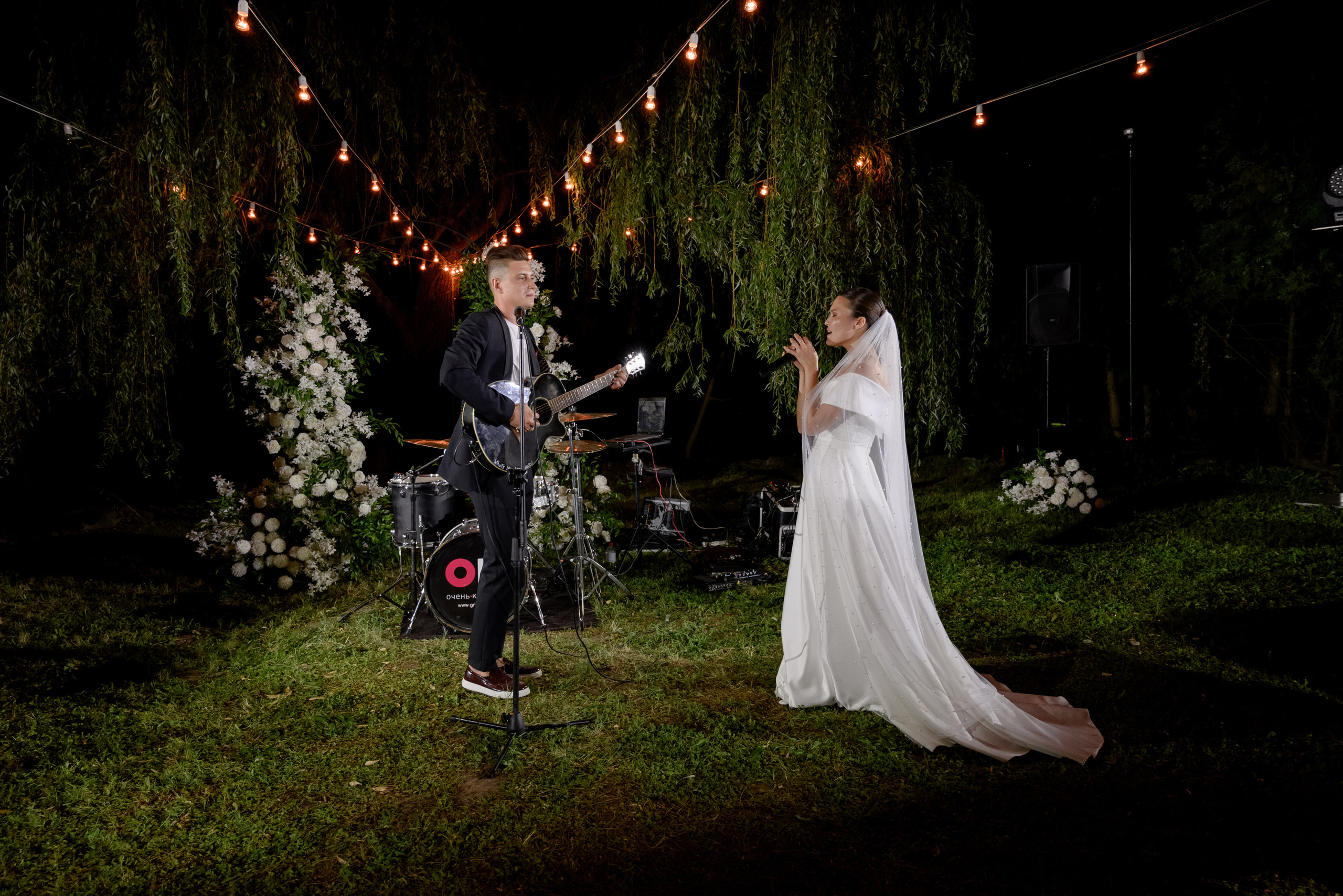 Be my little Rock'n'Roll queen. Backpackweddings фотограф и видеограф Ростов-на-Дону Сочи