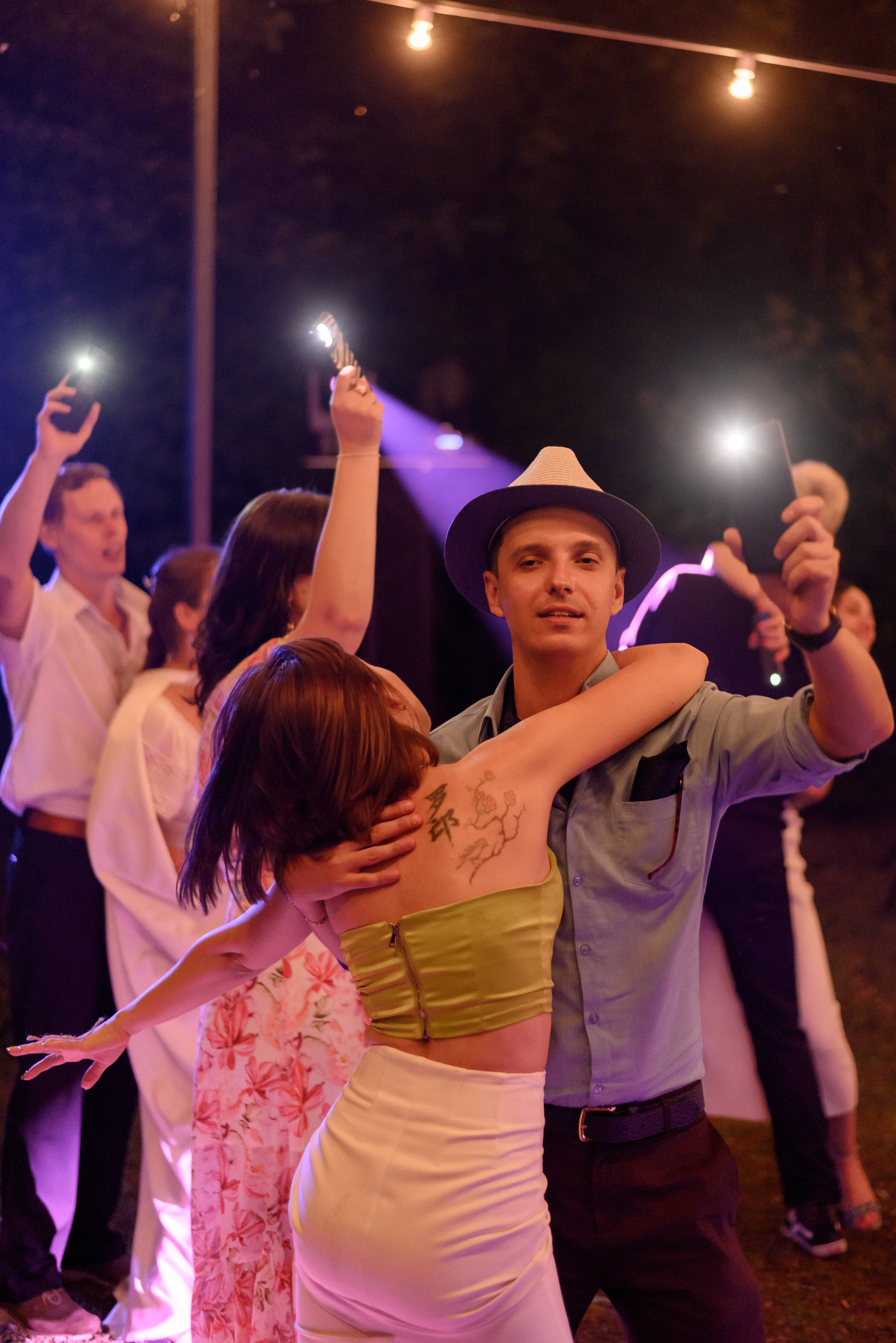 Be my little Rock'n'Roll queen. Backpackweddings фотограф и видеограф Ростов-на-Дону Сочи