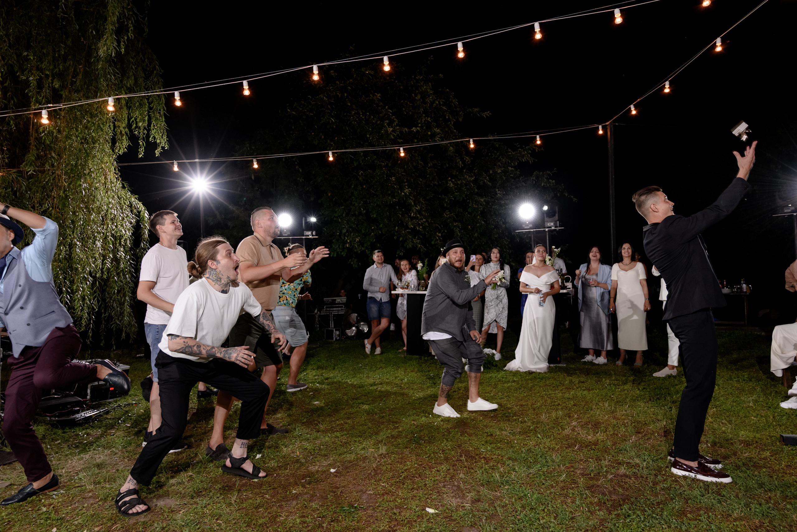 Be my little Rock'n'Roll queen. Backpackweddings фотограф и видеограф Ростов-на-Дону Сочи