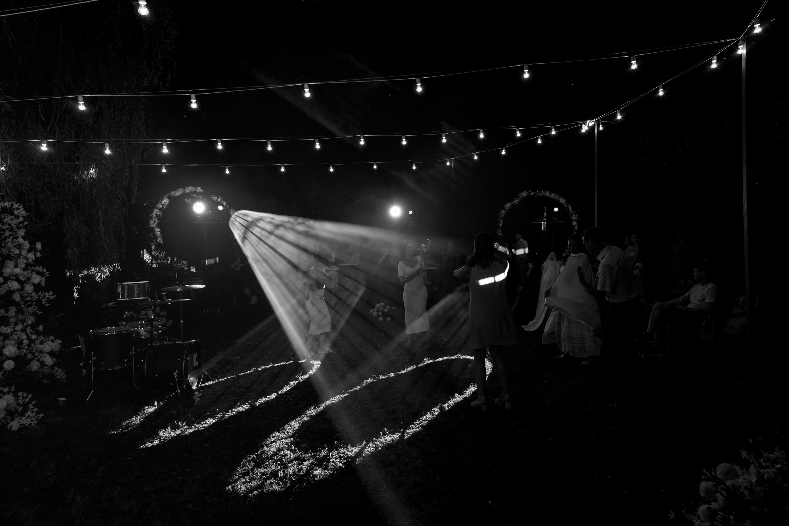 Be my little Rock'n'Roll queen. Backpackweddings фотограф и видеограф Ростов-на-Дону Сочи