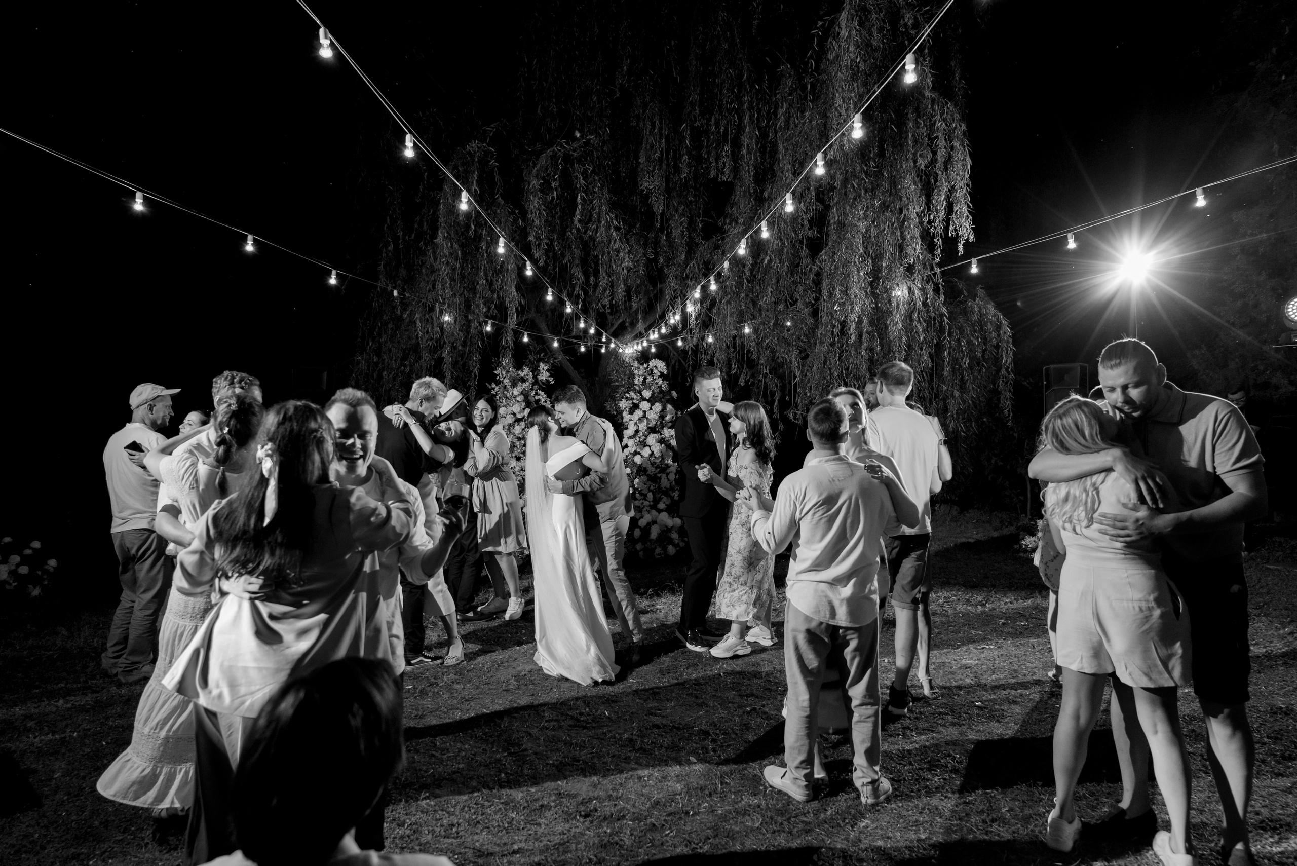 Be my little Rock'n'Roll queen. Backpackweddings фотограф и видеограф Ростов-на-Дону Сочи