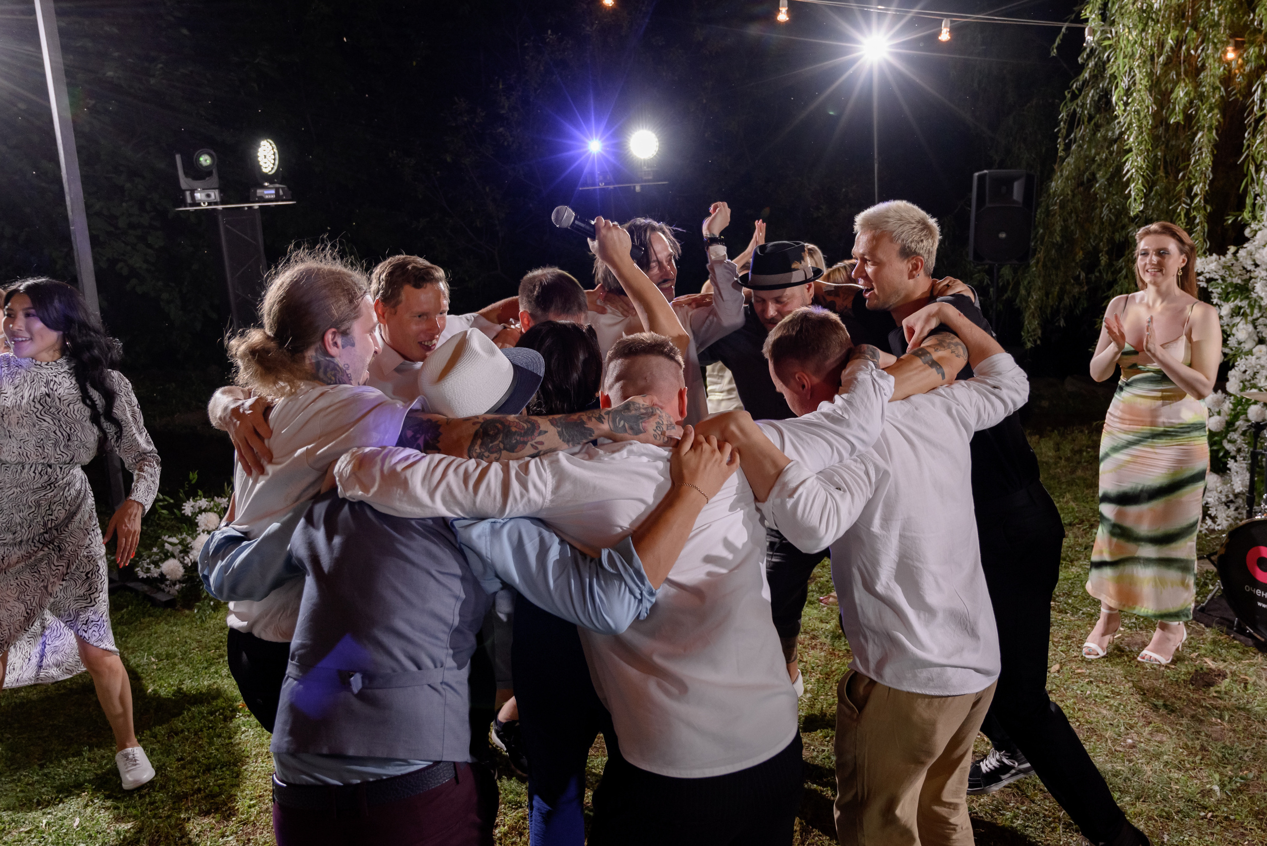 Be my little Rock'n'Roll queen. Backpackweddings фотограф и видеограф Ростов-на-Дону Сочи