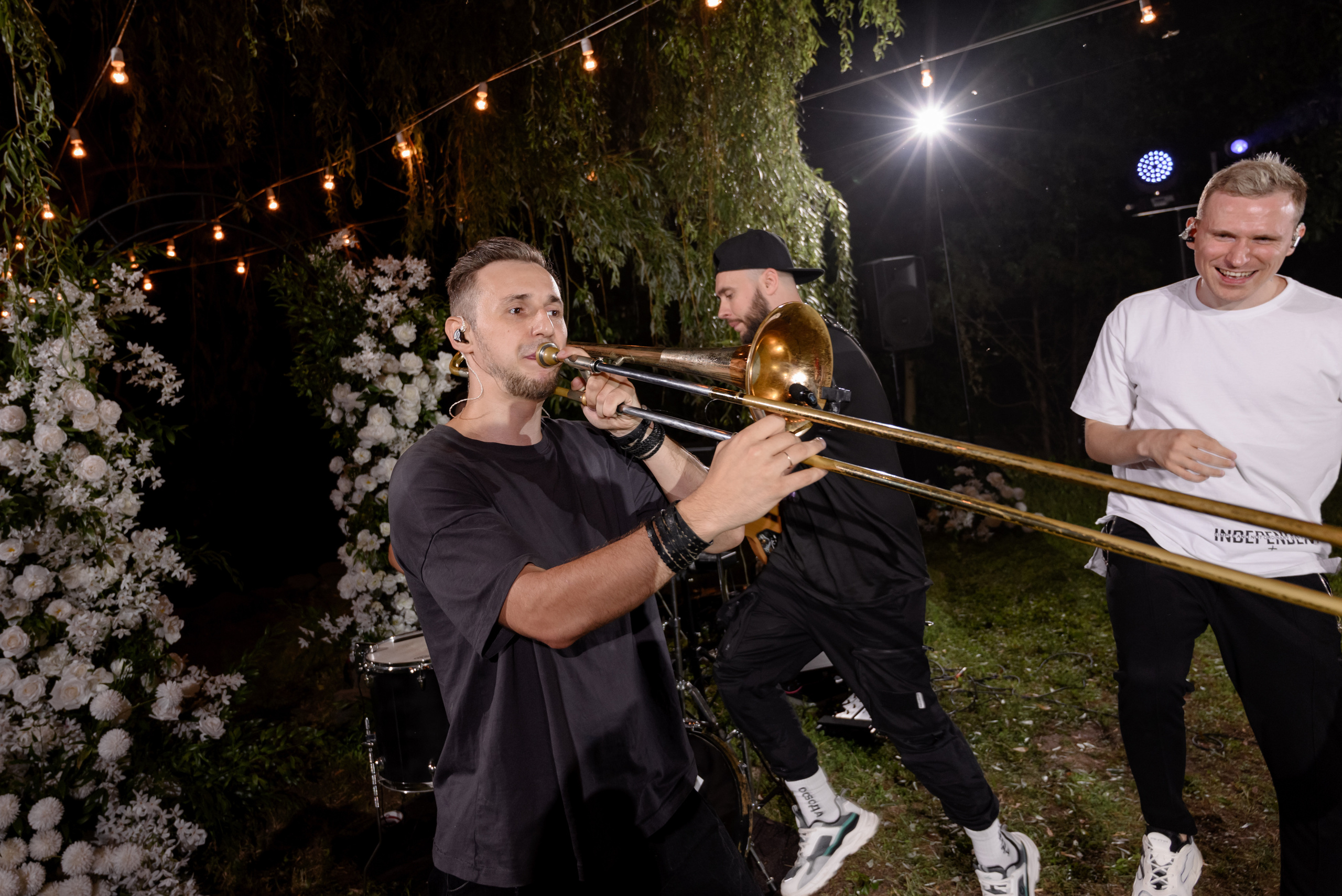 Be my little Rock'n'Roll queen. Backpackweddings фотограф и видеограф Ростов-на-Дону Сочи