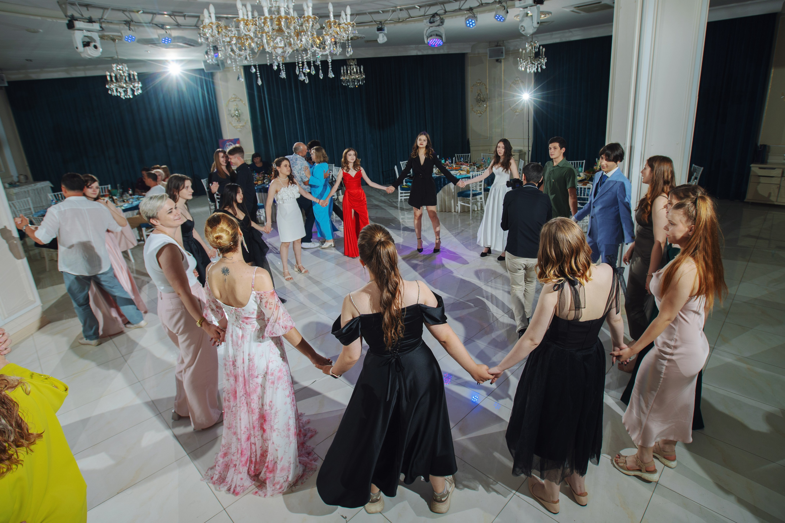 Фотограф на выпускной Краснодар