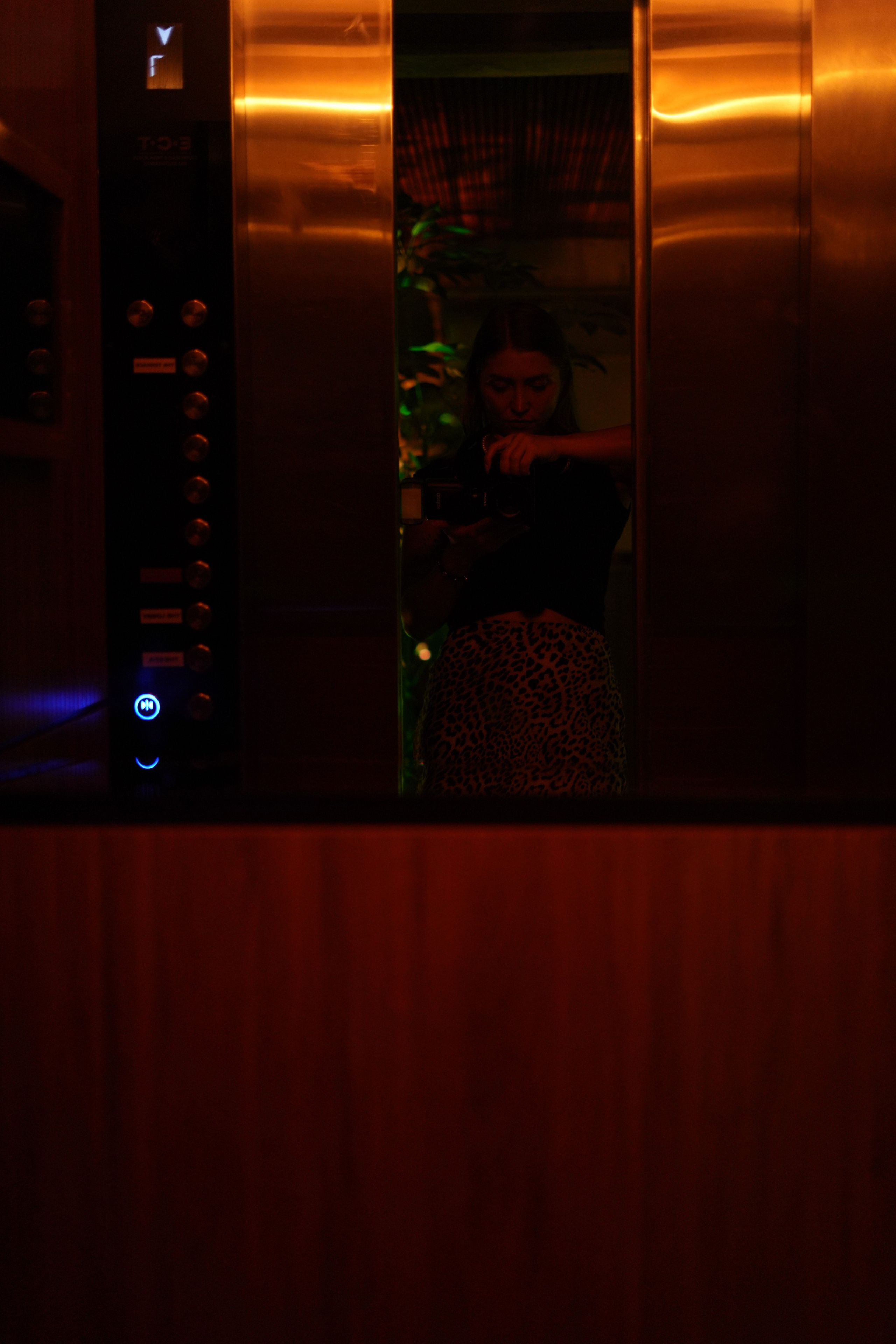 Olivia and Zack / 1 wedding day. Wedding Photographer in Barcelona and Medellin