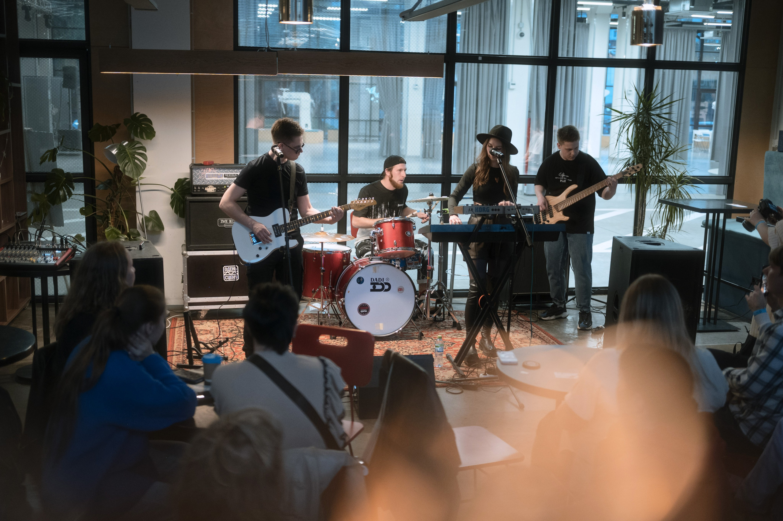 Nevesna — квартирник в Октаве. Фотограф и видеооператор в Туле | Даниил Рыбак