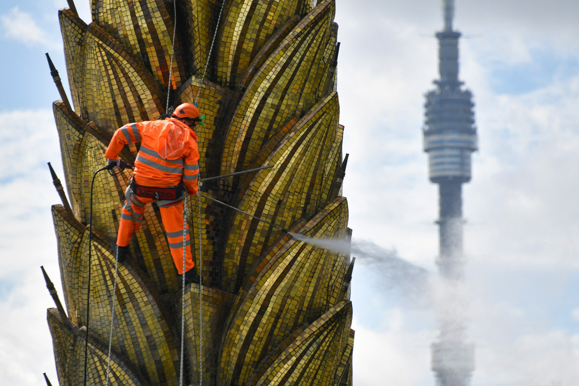 Репортаж. Антон Великжанин — фотокорреспондент