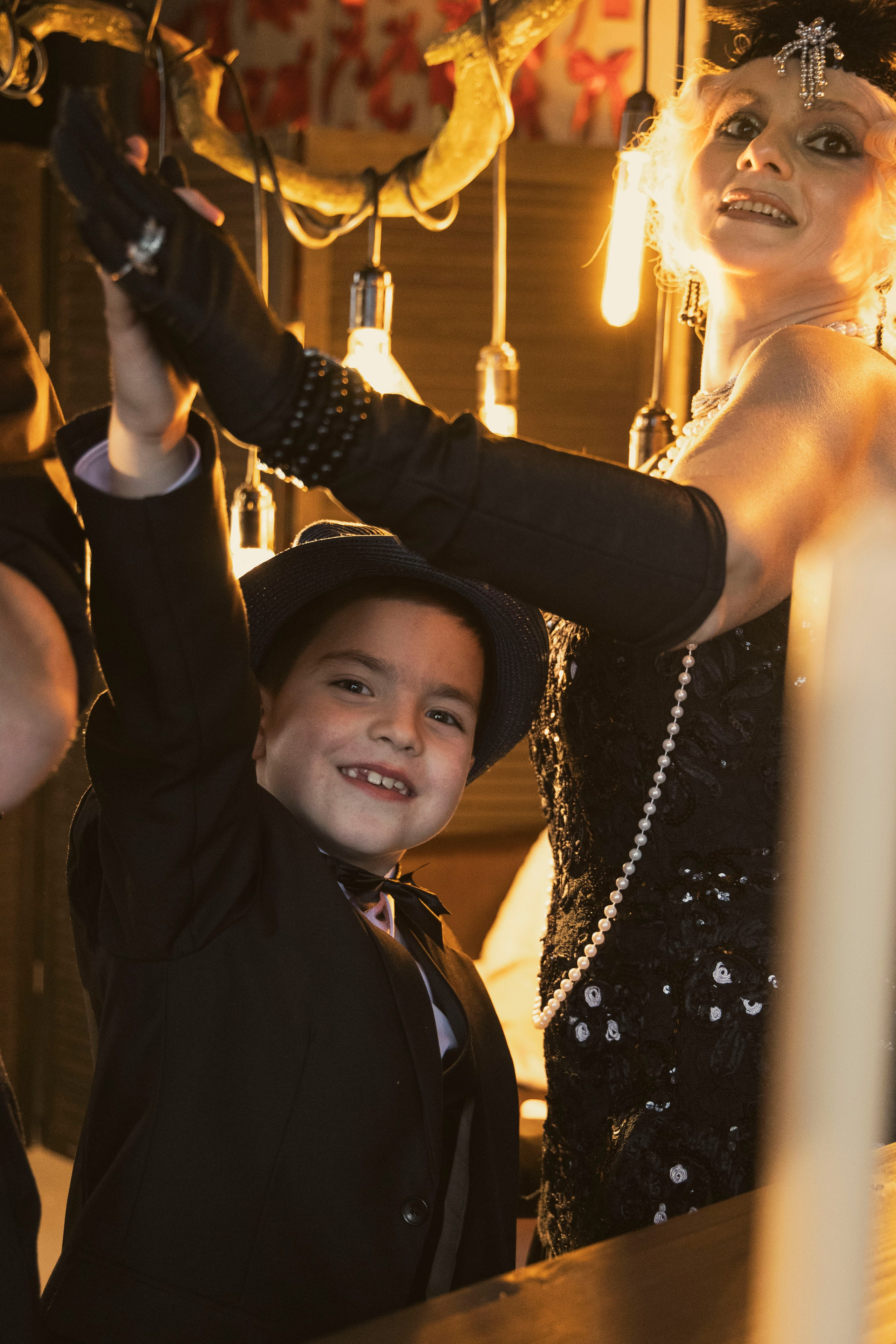 Семья Волковых. Фотограф для маркетплейсов, фотоуслуги в Жуковском Татьяна Марсуверских