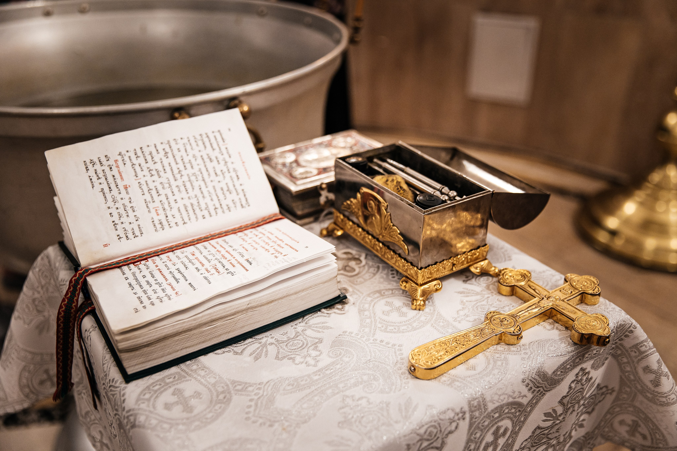 Таинство крещения Савелия. Александра, репортажный и событийный фотограф