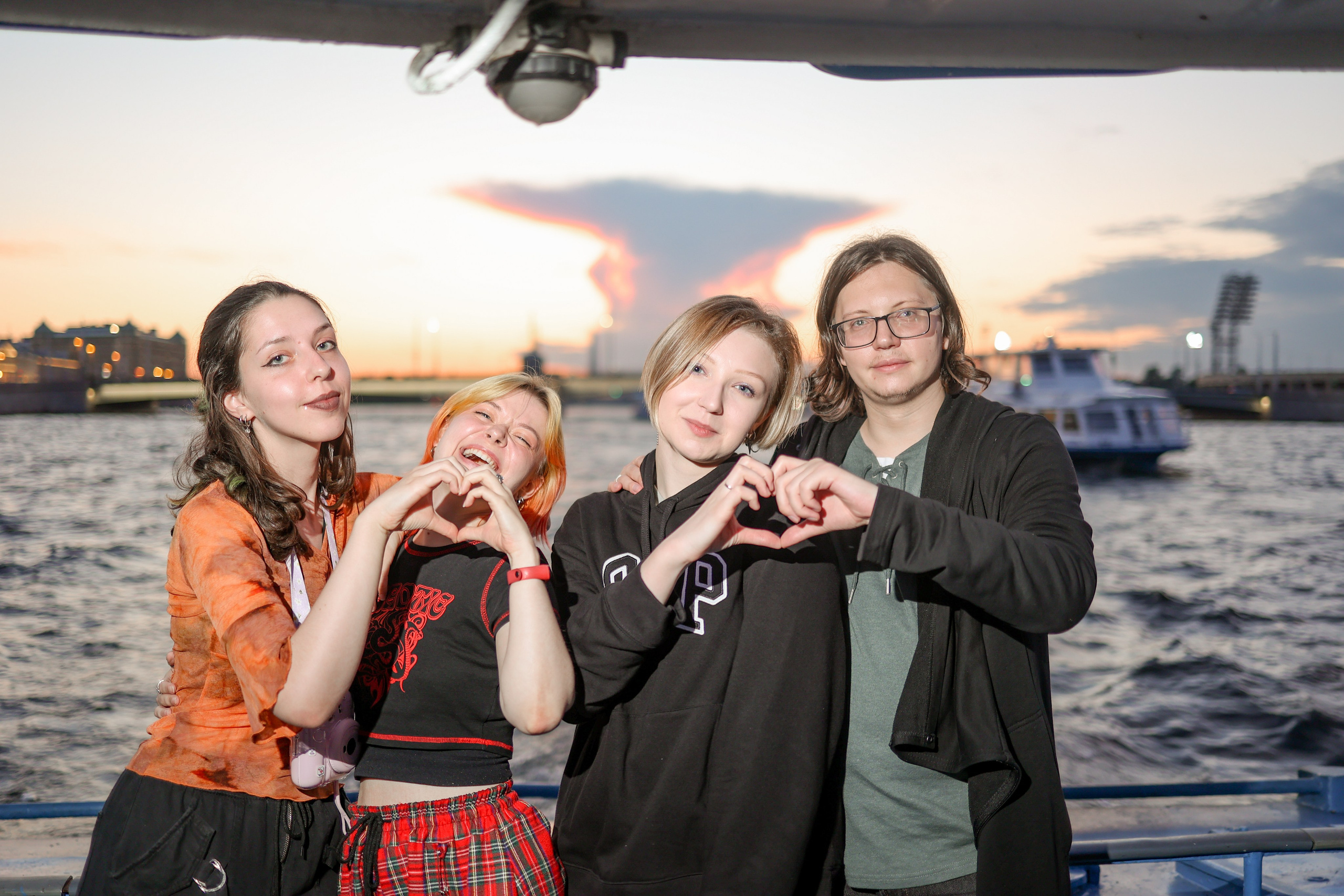 Gravity Project круизы. Репортажный и портретный фотограф в Санктпетербурге. Видиосъемка мероприятий в Санкт-Петербурге