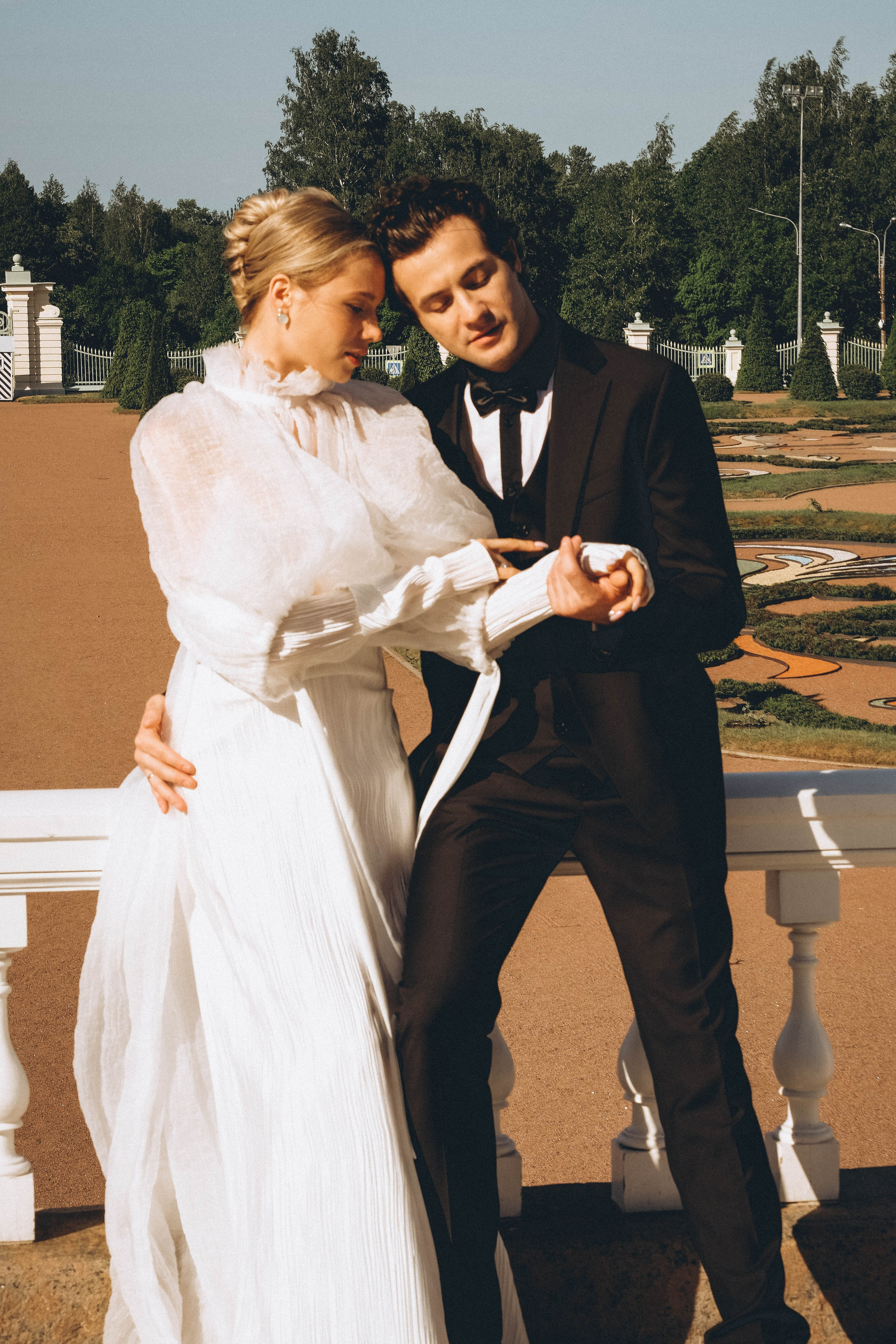 СВАДЕБНАЯ СЬЕМКА В ПАРКЕ ОРАНИЕНБАУМ. Профессиональный фотограф, Санкт-Петербург — Виктория Богомолова
