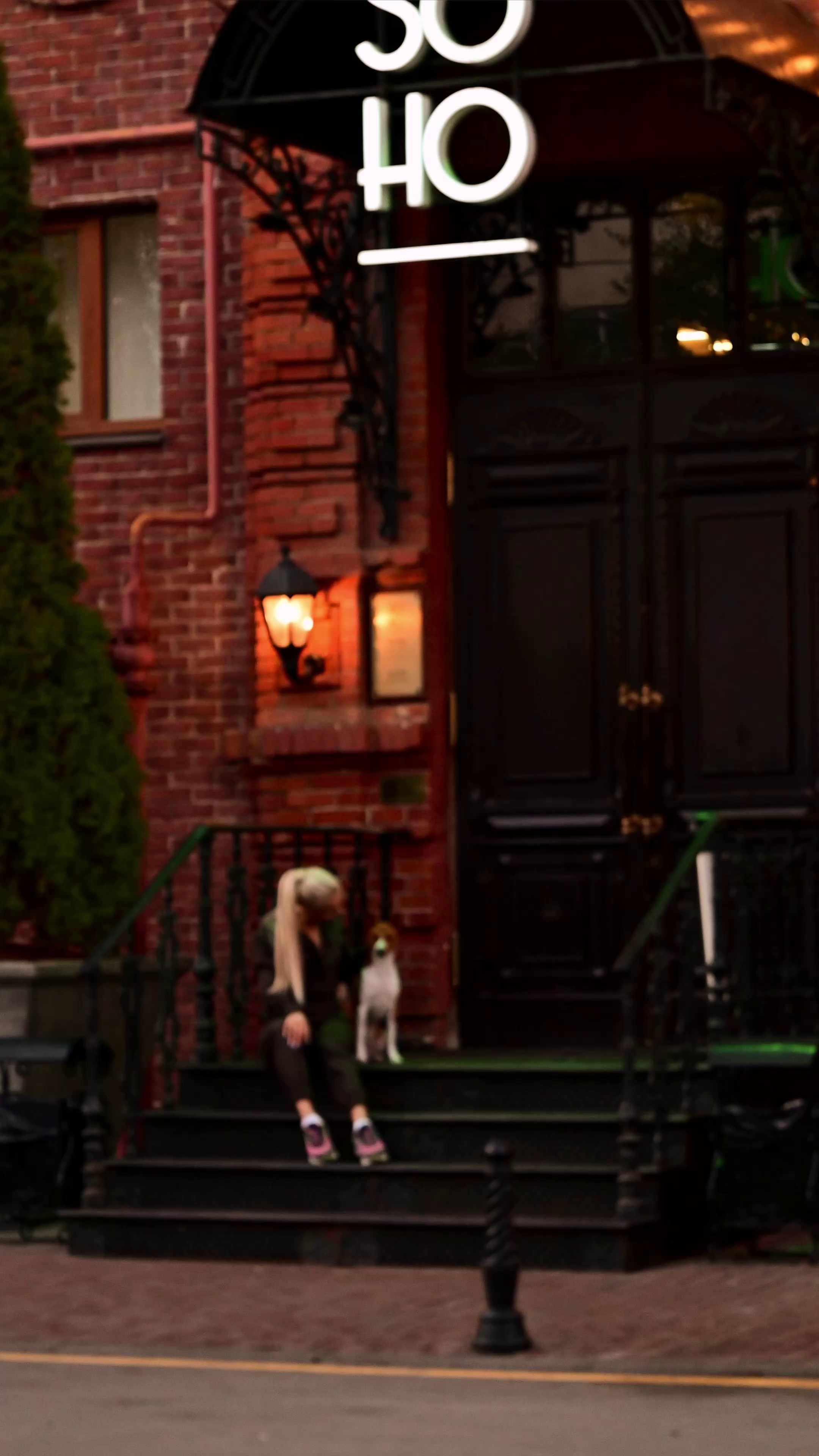 Видео в формате маленькой истории. Мила Астахова