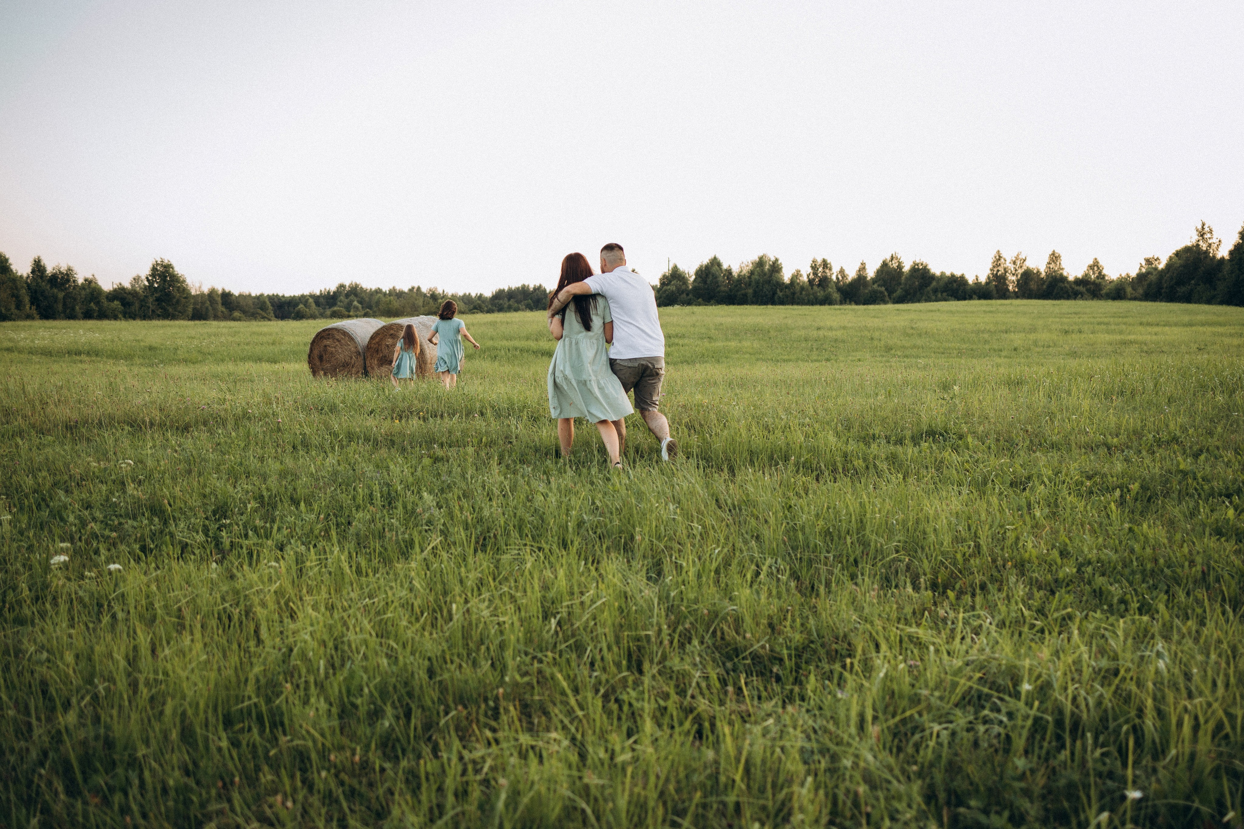 Алиса, Ульяна, Лена и Евгений. Фотограф Елена Рябцева