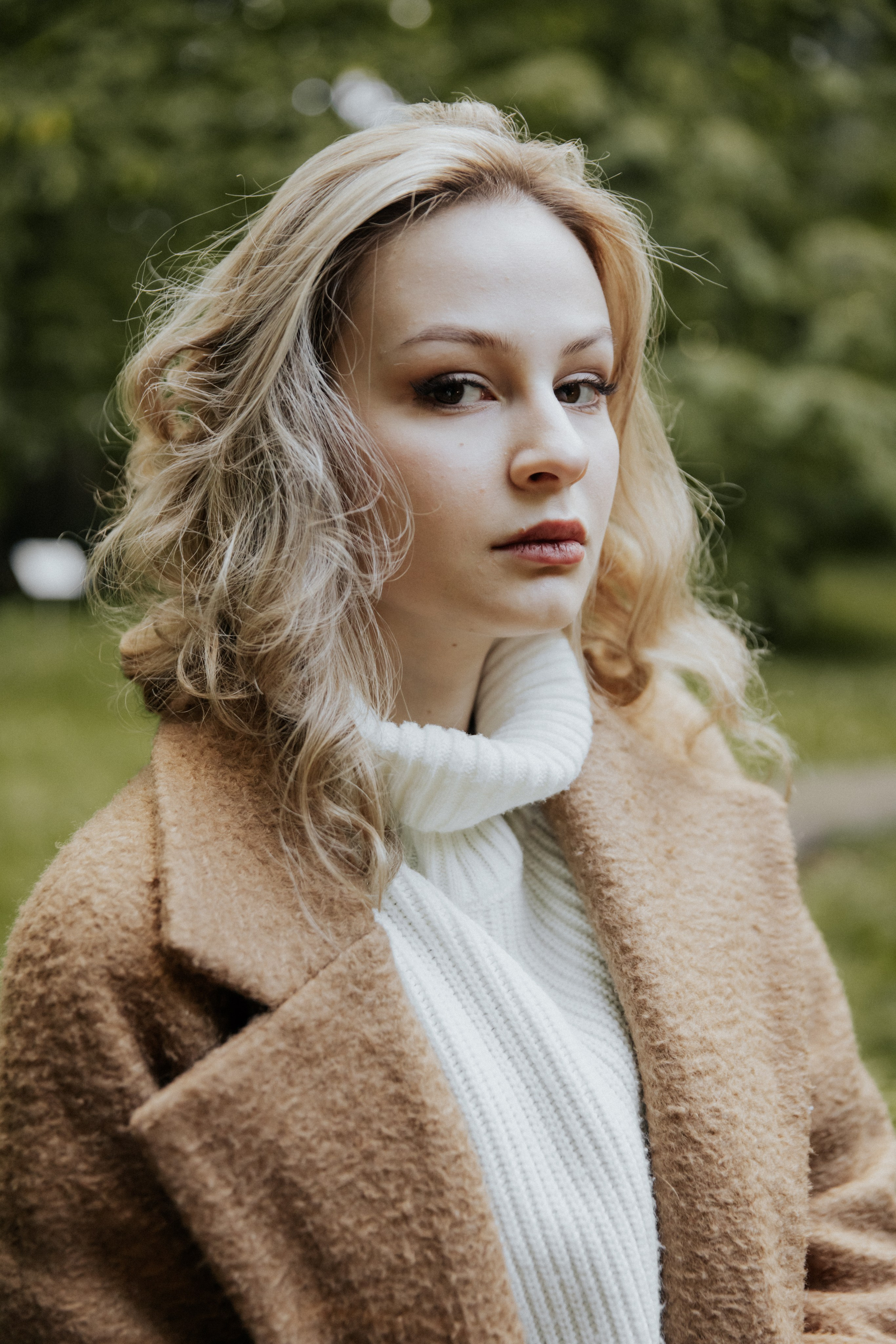 Юля \ Парк. Фотограф Калининград Илья Миллер