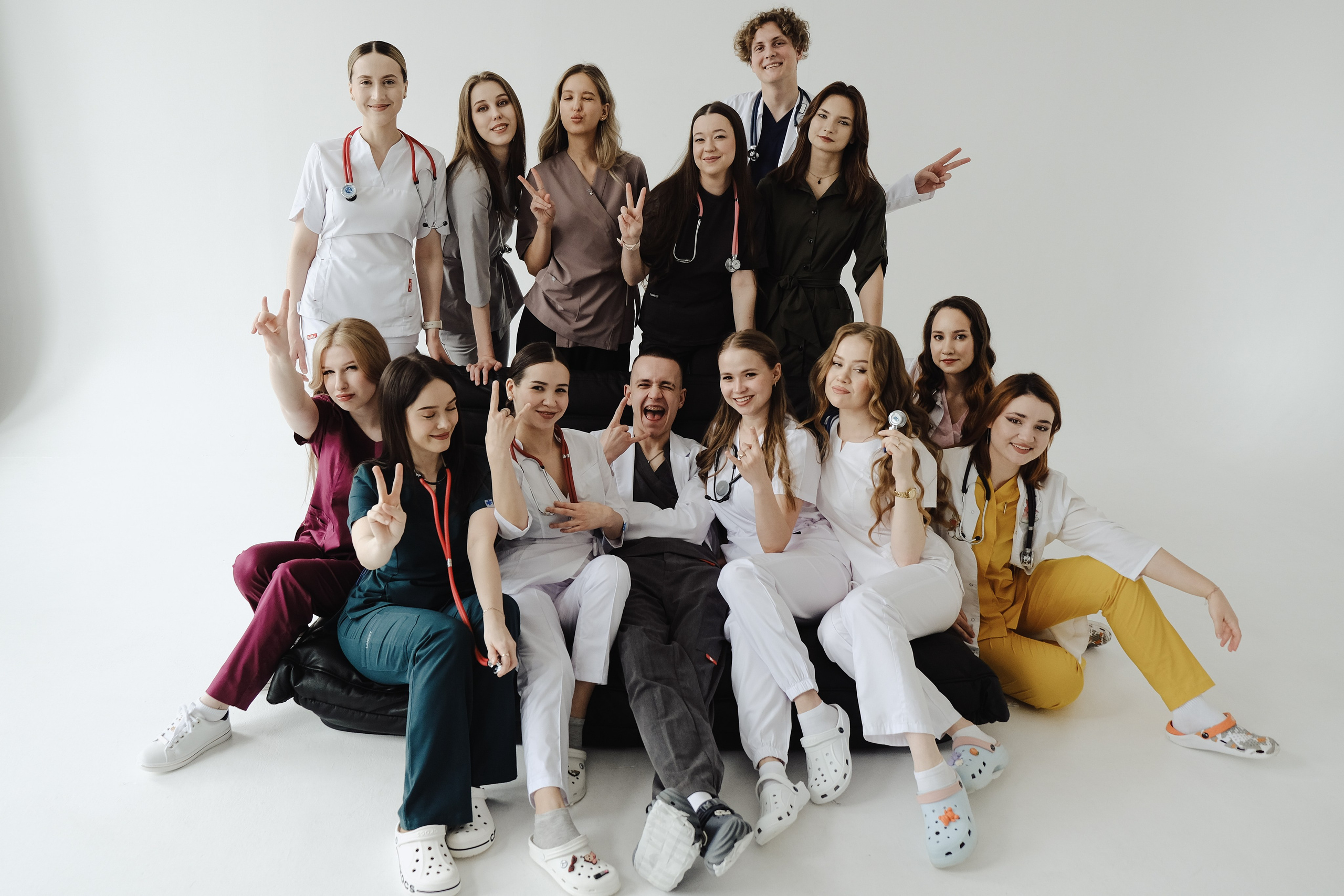 Групповой портрет: Выпускники КГМУ. Обо мне