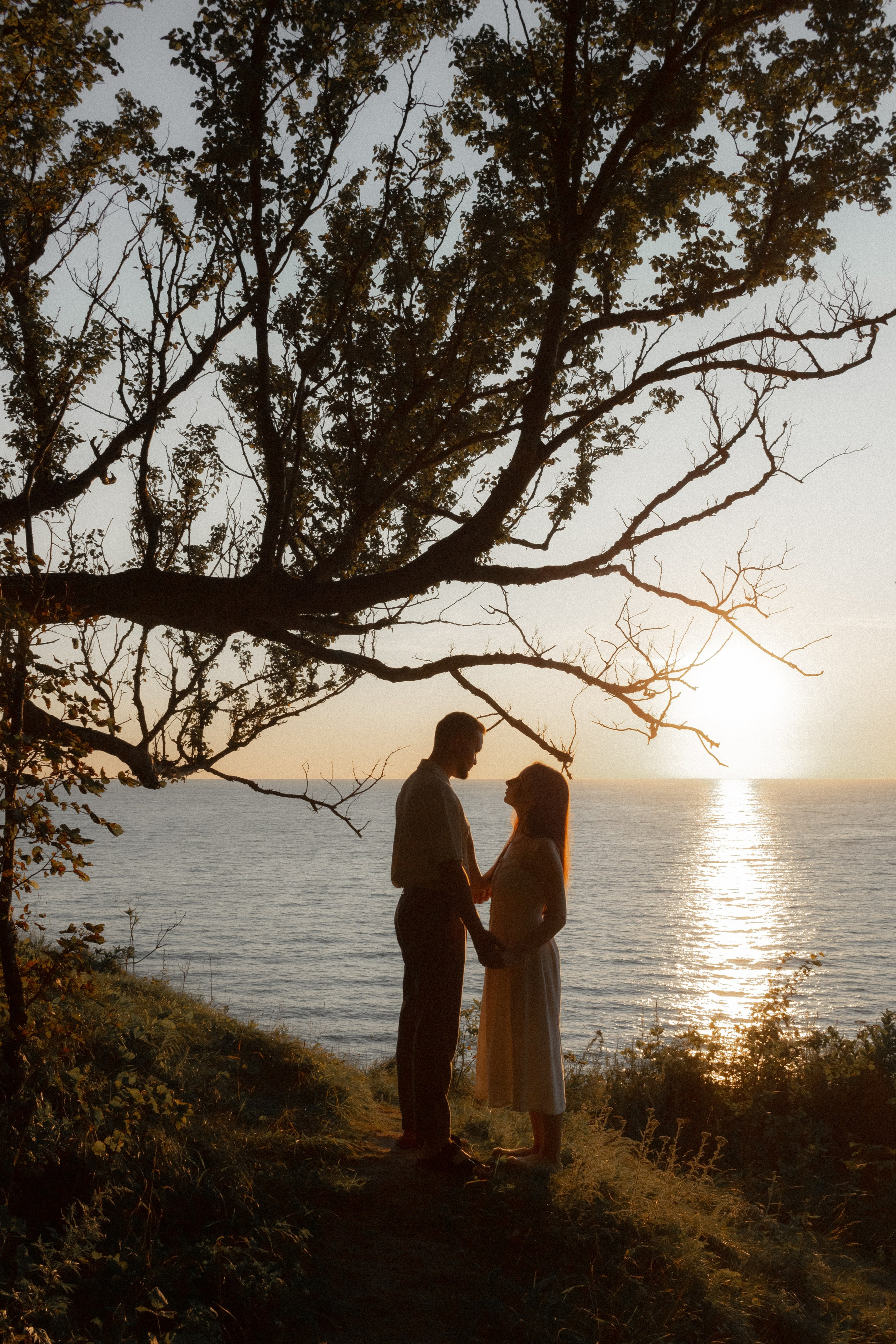 Киношная парная фотосессия на море в Калининграде / Донское. Портретный фотограф в Калининграде Рита Холодова