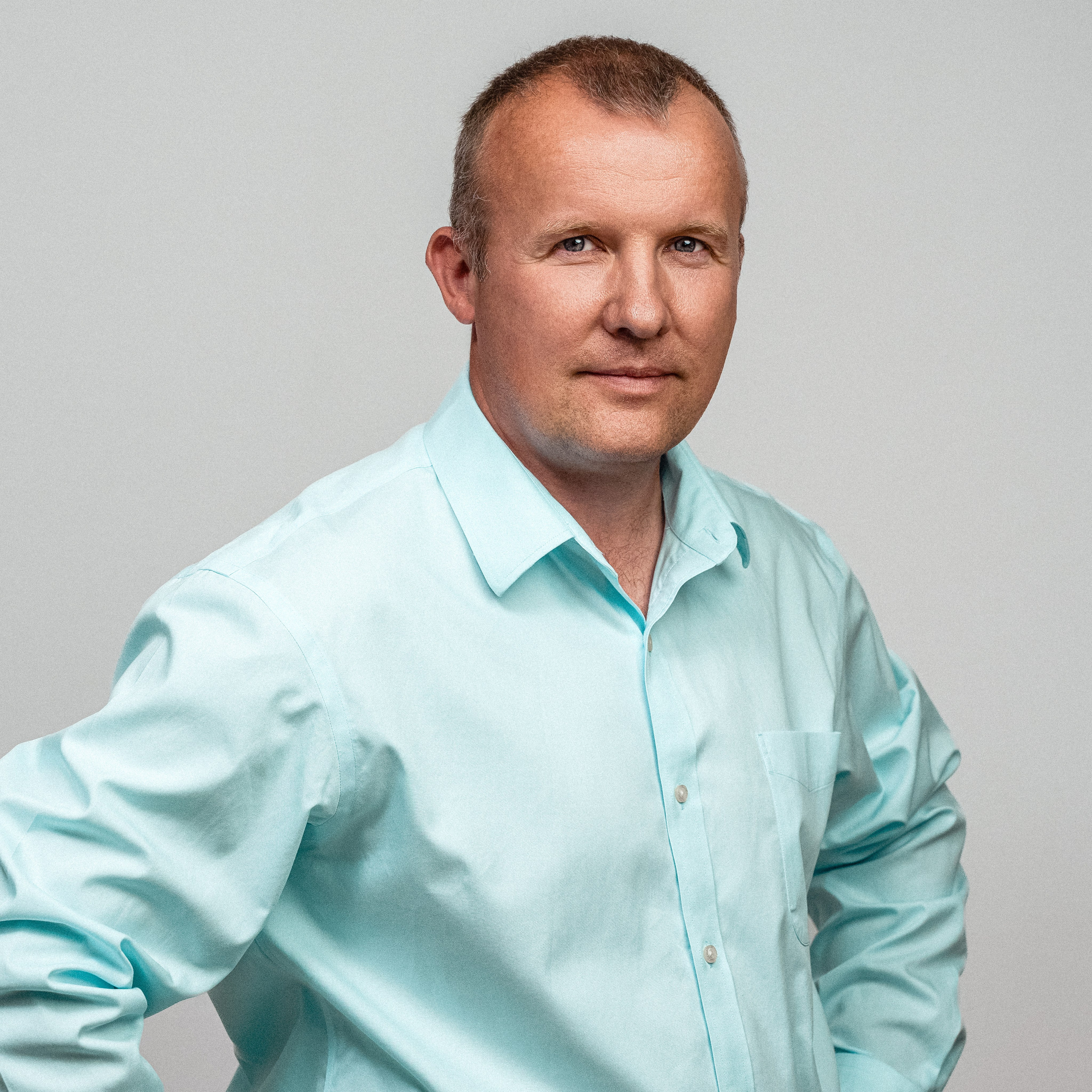 БИЗНЕС-ПОРТРЕТ СПБ | ПОРТРЕТНАЯ СЪЕМКА МОСКВА. Фотограф и видеограф Виктор Пати