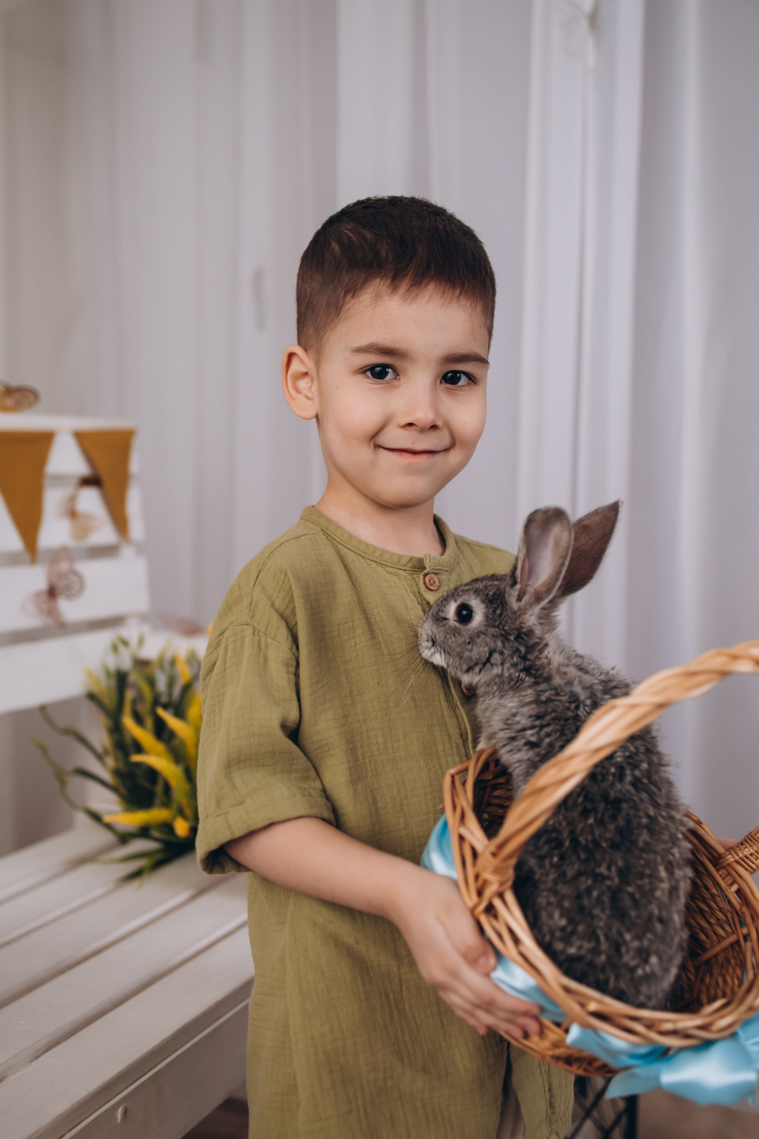 С цыплятами. Семейный фотограф Нижневартовск Тюмень Ефимова Ирина