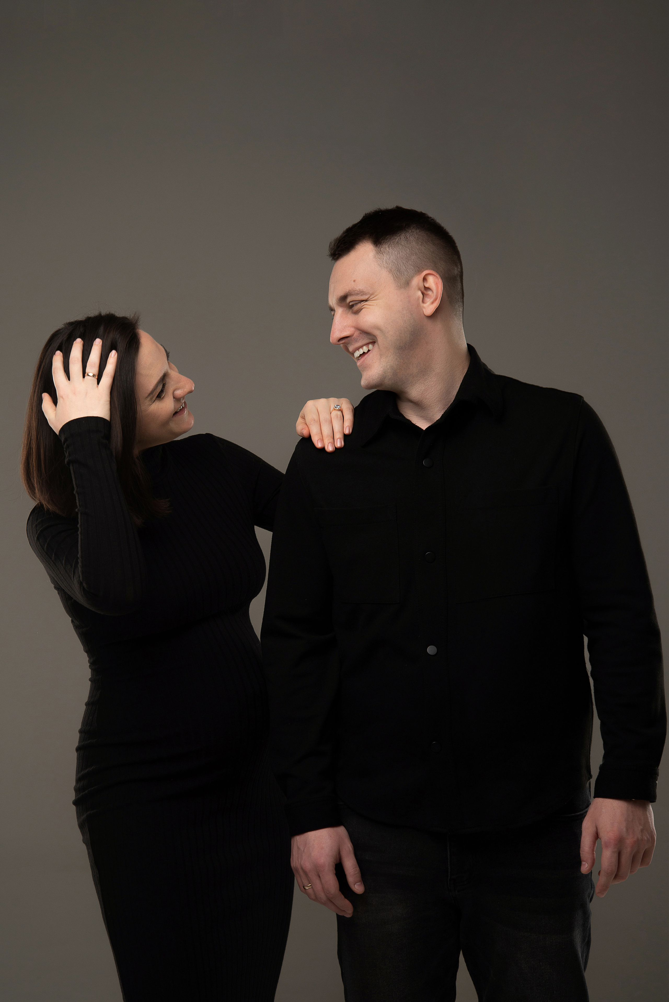 Фотосессия беременности в студии, минимализм. Санкт-Петербург / СПб. Женский фотограф Санкт-Петербург Александра Колий