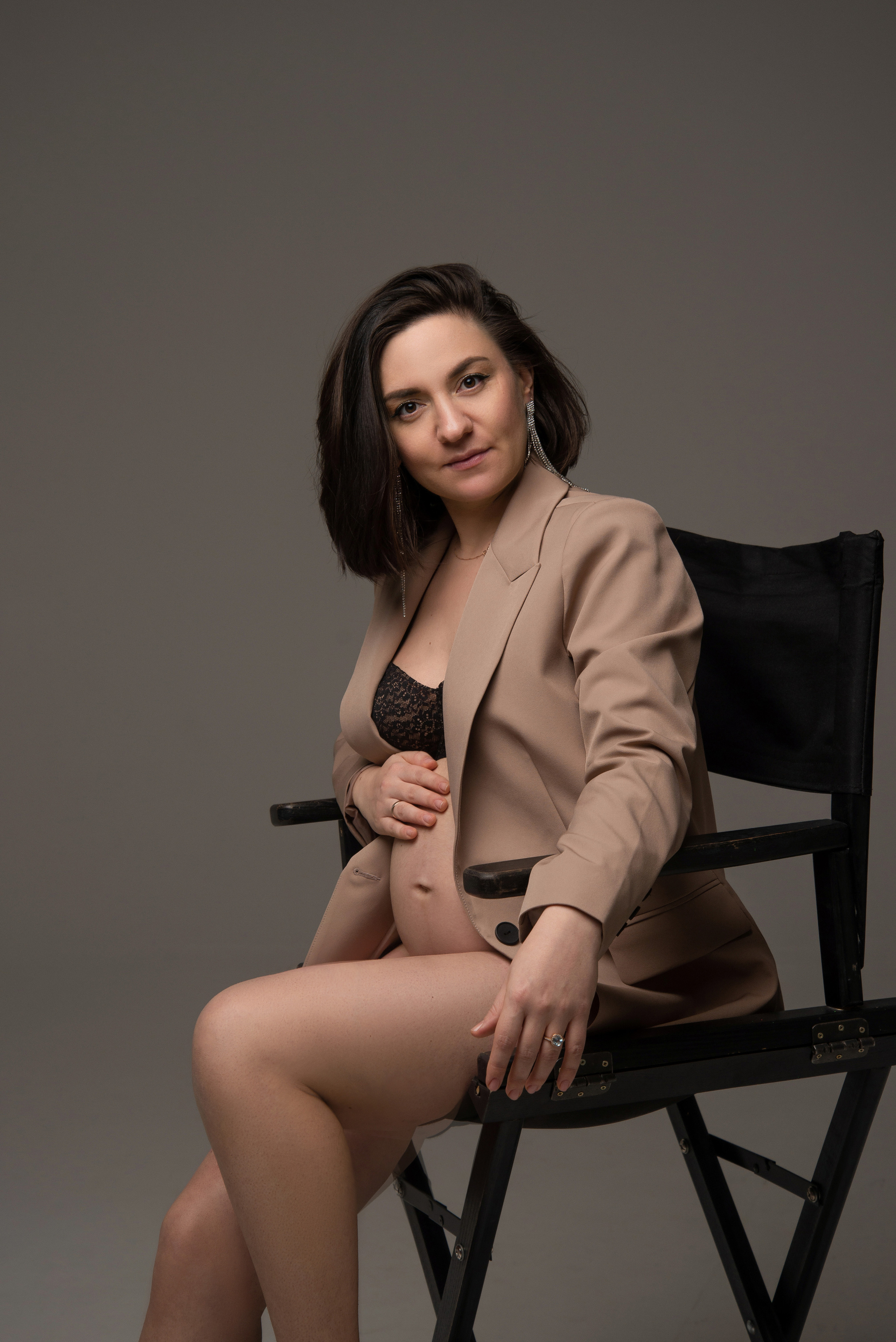 Фотосессия беременности в студии, минимализм. Санкт-Петербург / СПб. Женский фотограф Санкт-Петербург Александра Колий