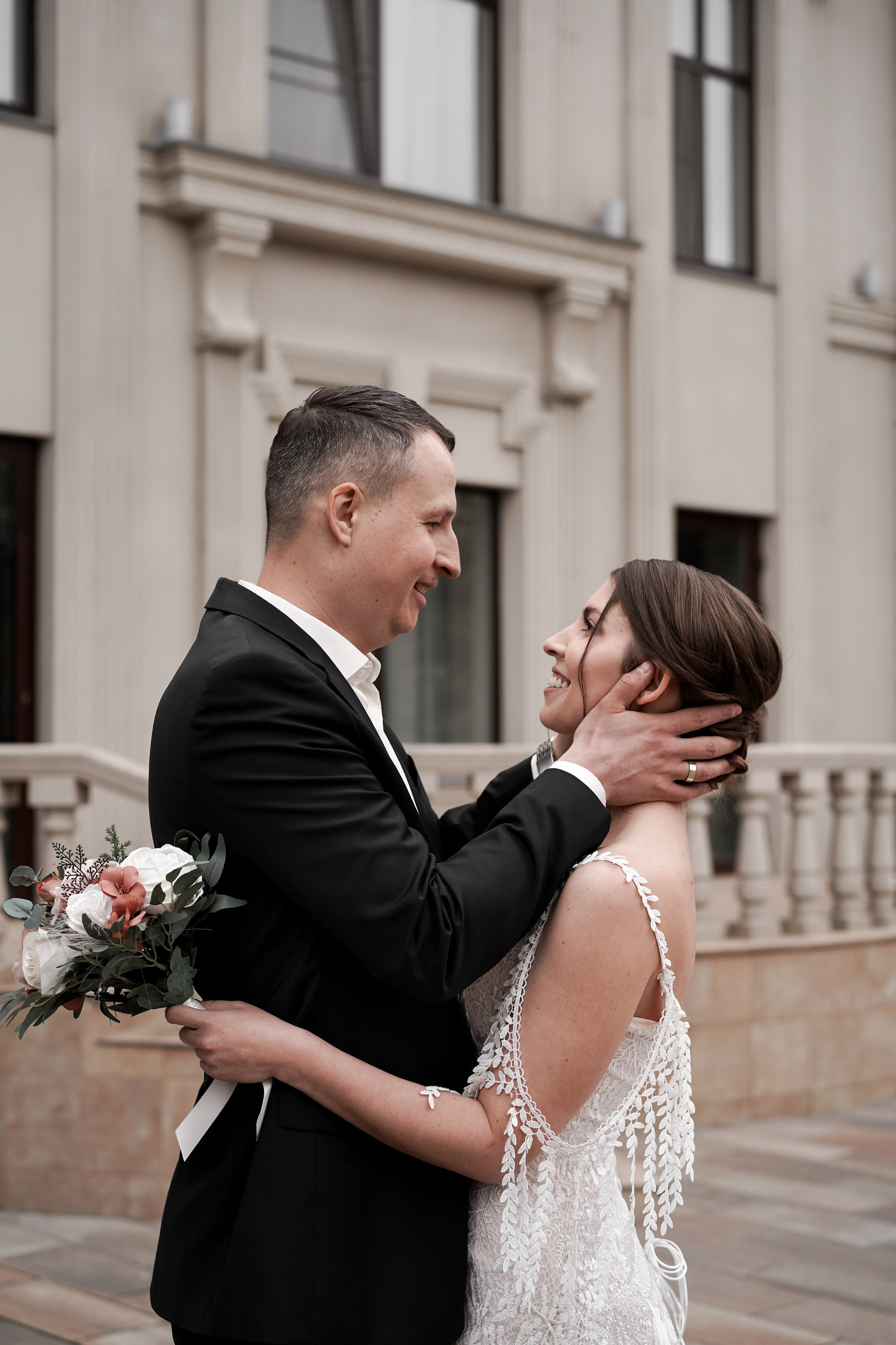 Свадебная фотосессия в Графском парке. Ростов-на-Дону. Свадебный фотограф в Ростове-на-Дону. Таинство Крещения и Венчания, семейные фотосессии. Алёна Чёботова