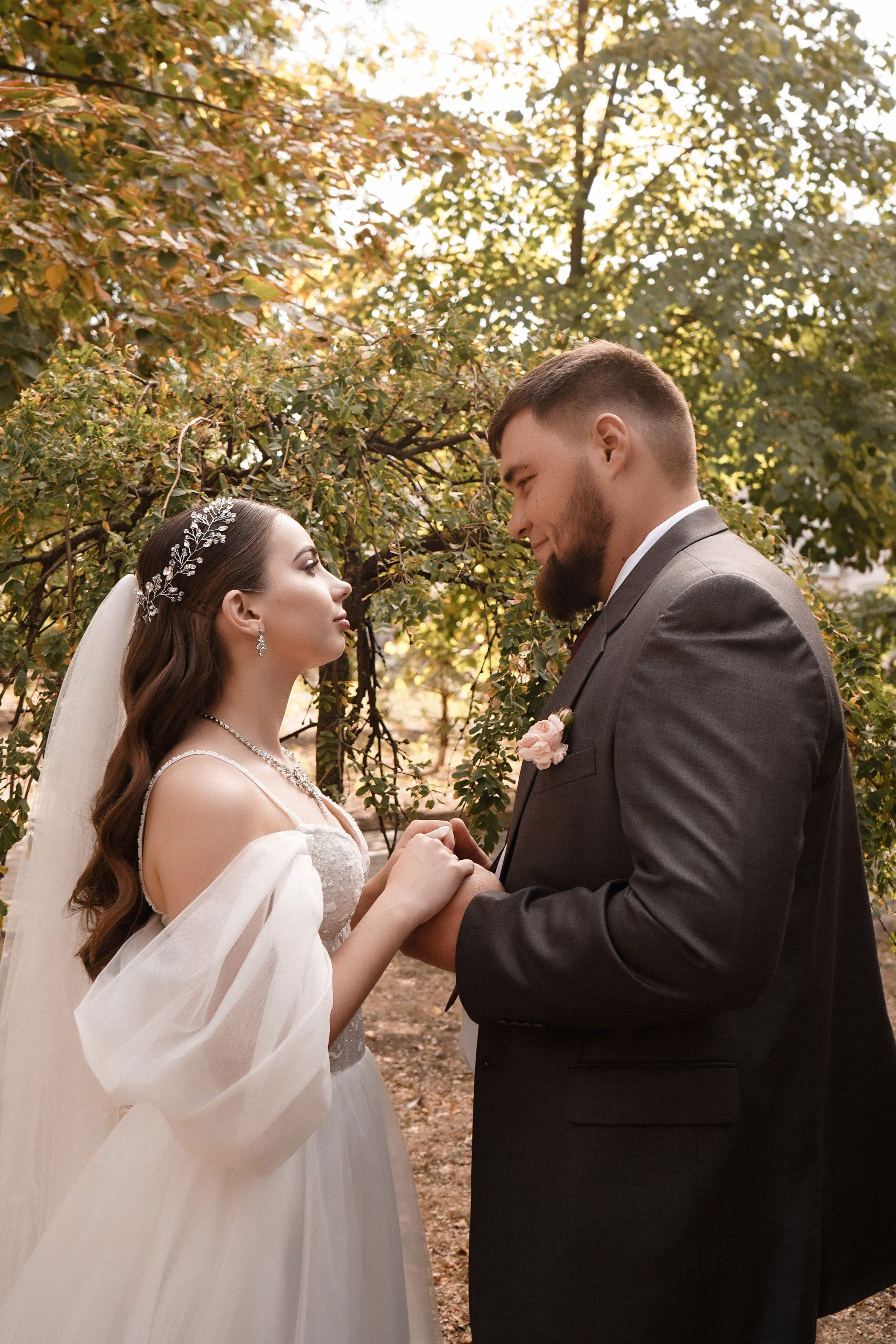 Свадебная фотосессия в Новочеркасске. Александровский парк и Вознесенский войсковой всеказачий собор. Андрей и Елена. Свадебный фотограф в Ростове-на-Дону. Таинство Крещения и Венчания, семейные фотосессии. Алёна Чёботова