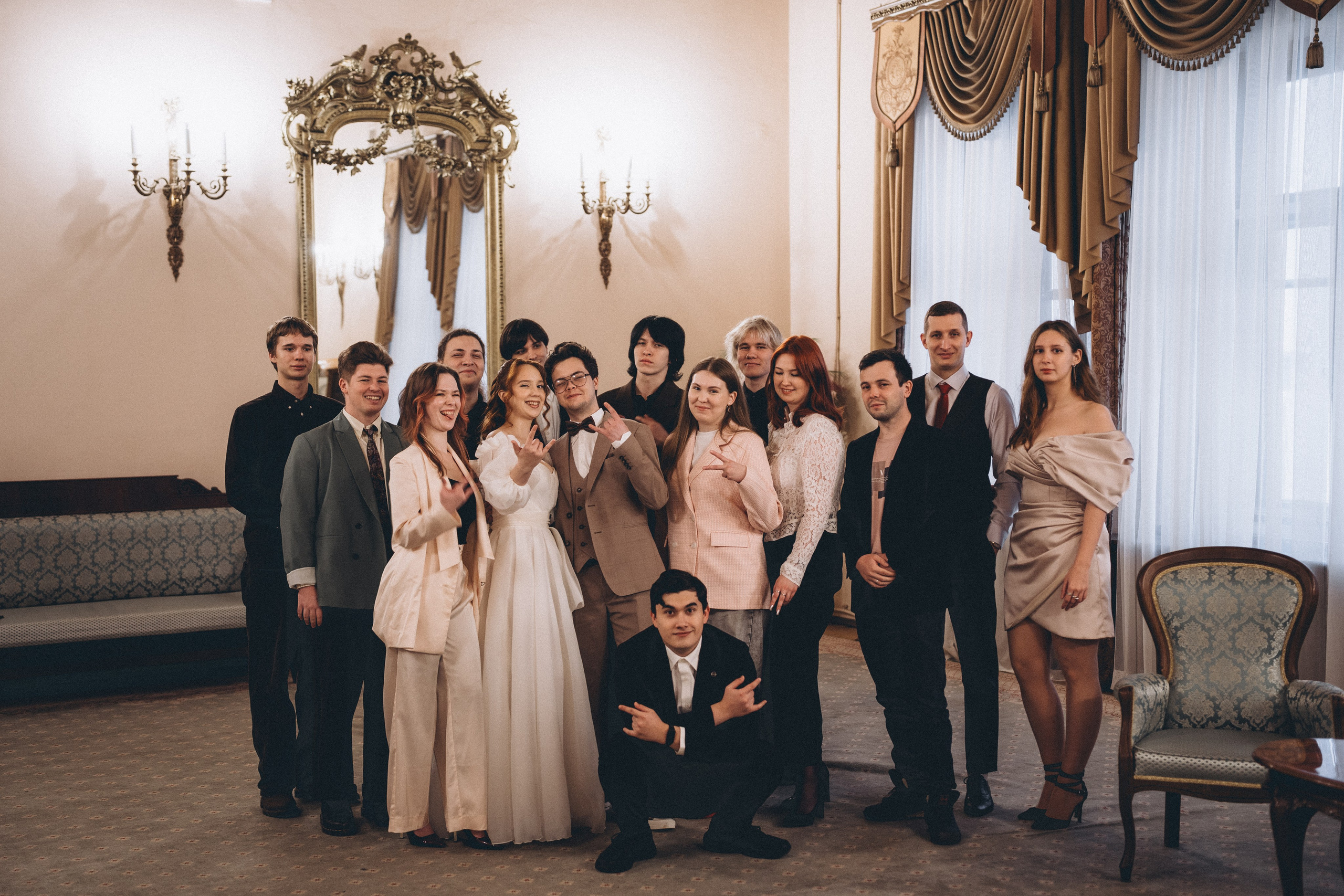 СВАДЕБНАЯ СЬЕМКА ВО ВТОРОМ ДВОРЦЕ С ГОСТЯМИ И ПРОГУЛКА В ТАВРИЧЕСКОМ САДУ. Профессиональный фотограф, Санкт-Петербург — Виктория Богомолова