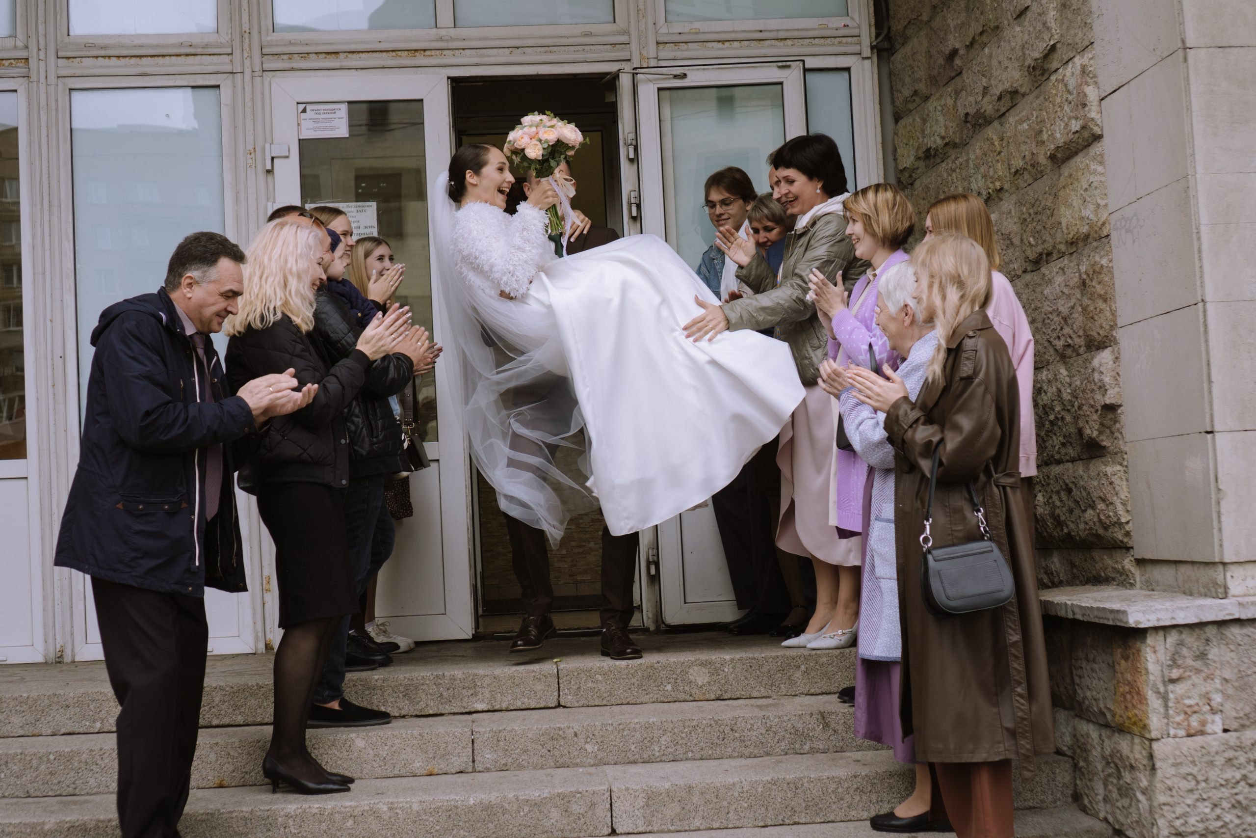 РЕПОРТАЖНАЯ СЬЕМКА В ЗАГСЕ. Профессиональный фотограф, Санкт-Петербург — Виктория Богомолова