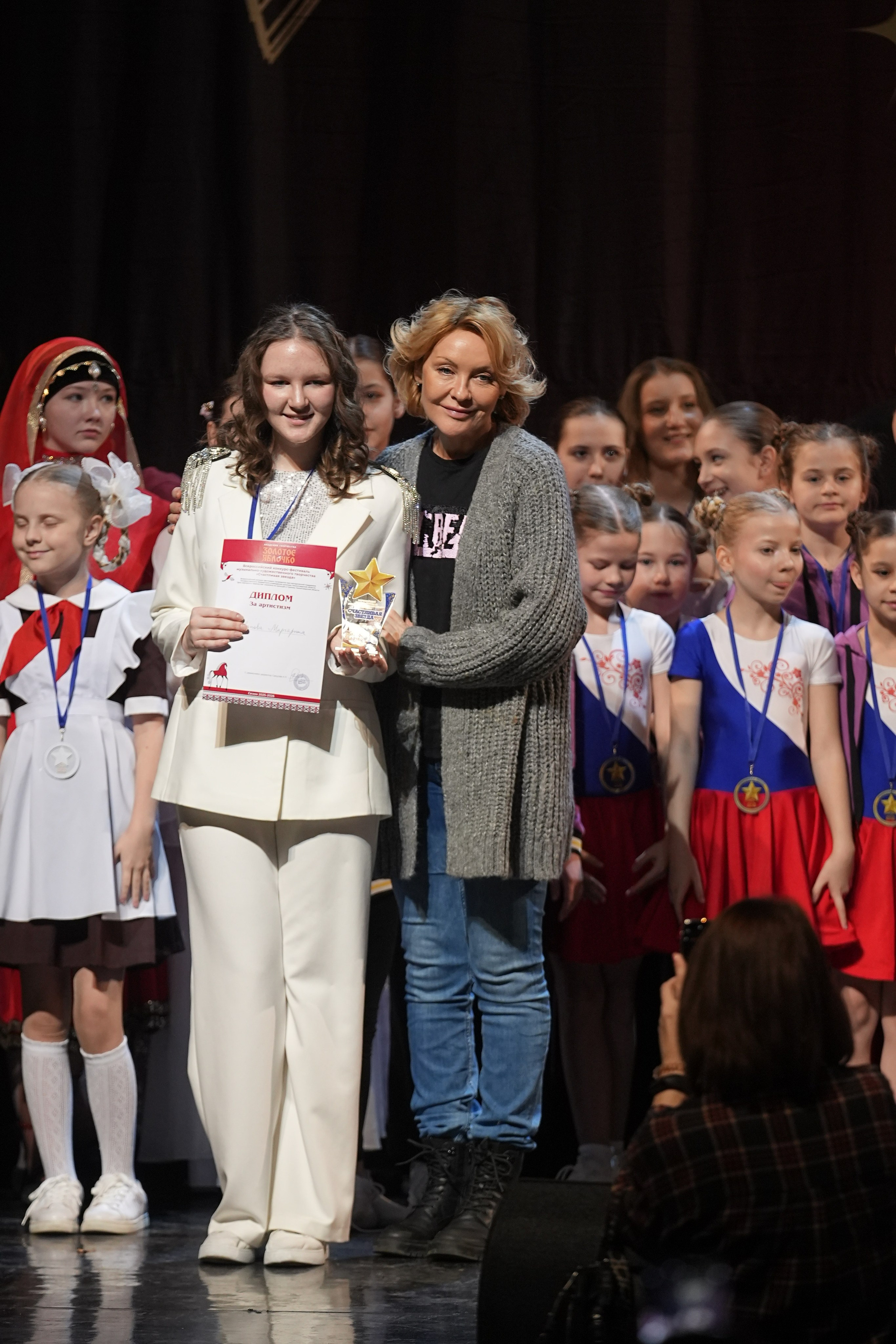 17 января, блок 1, г. Москва. Золотое яблочко