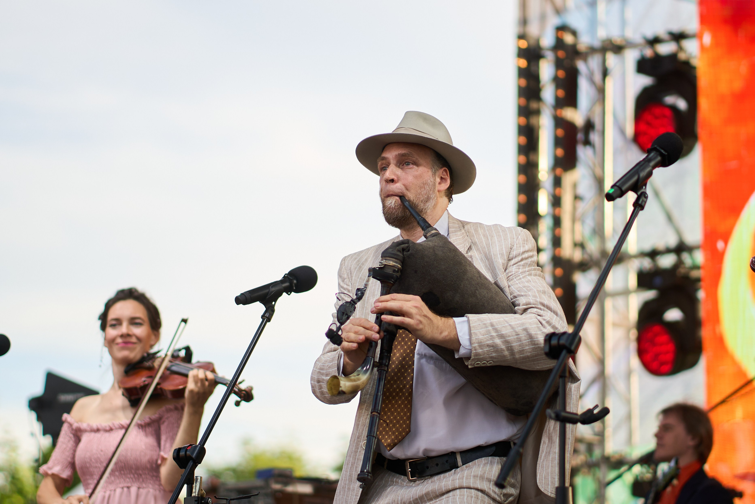 Группа «ОКТАВА Е». Услуги фотографа в Смоленске. Фотограф на свадьбу