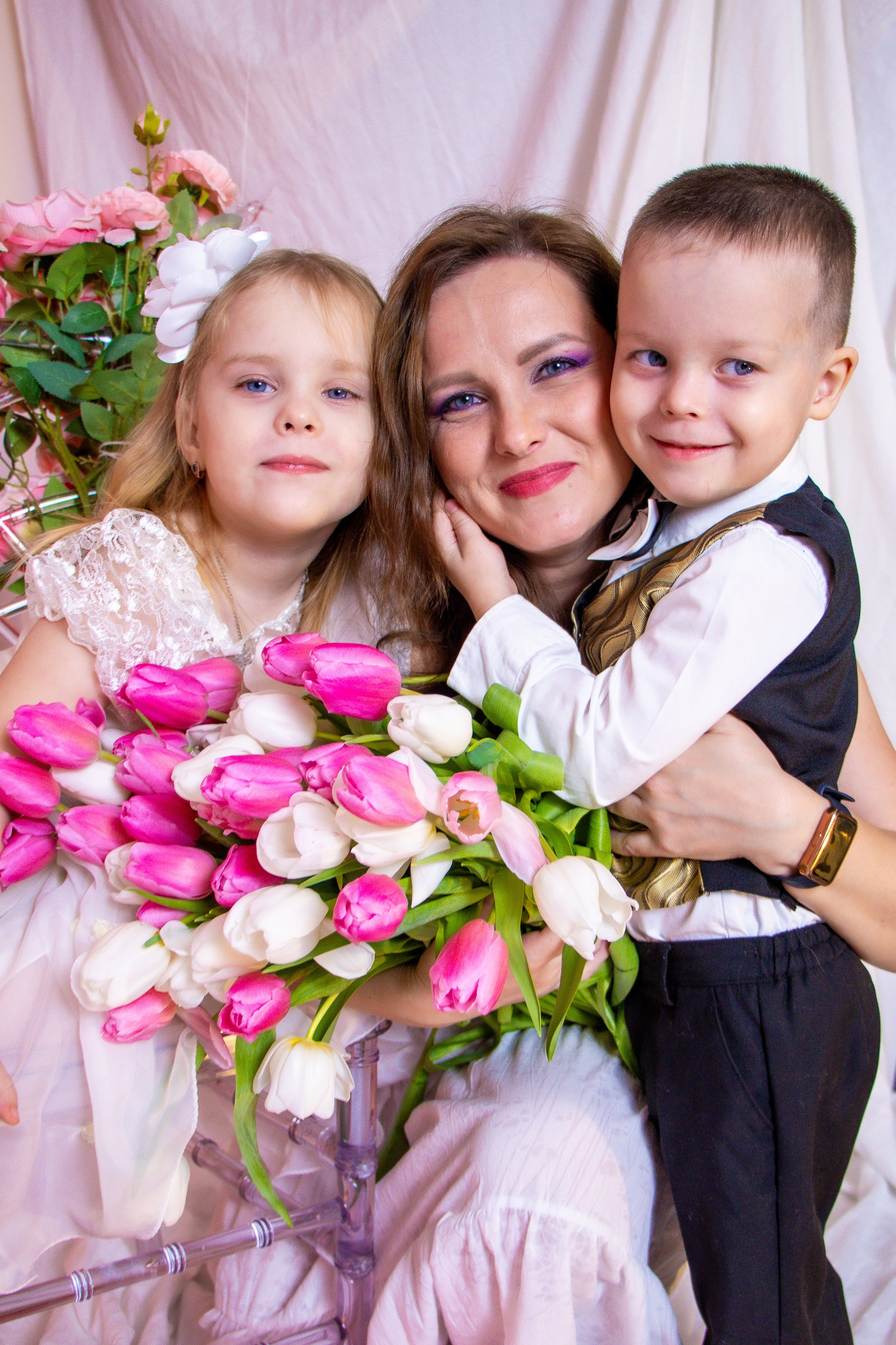 Семейная с тюльпанами. Фотограф Татьяна Матрос