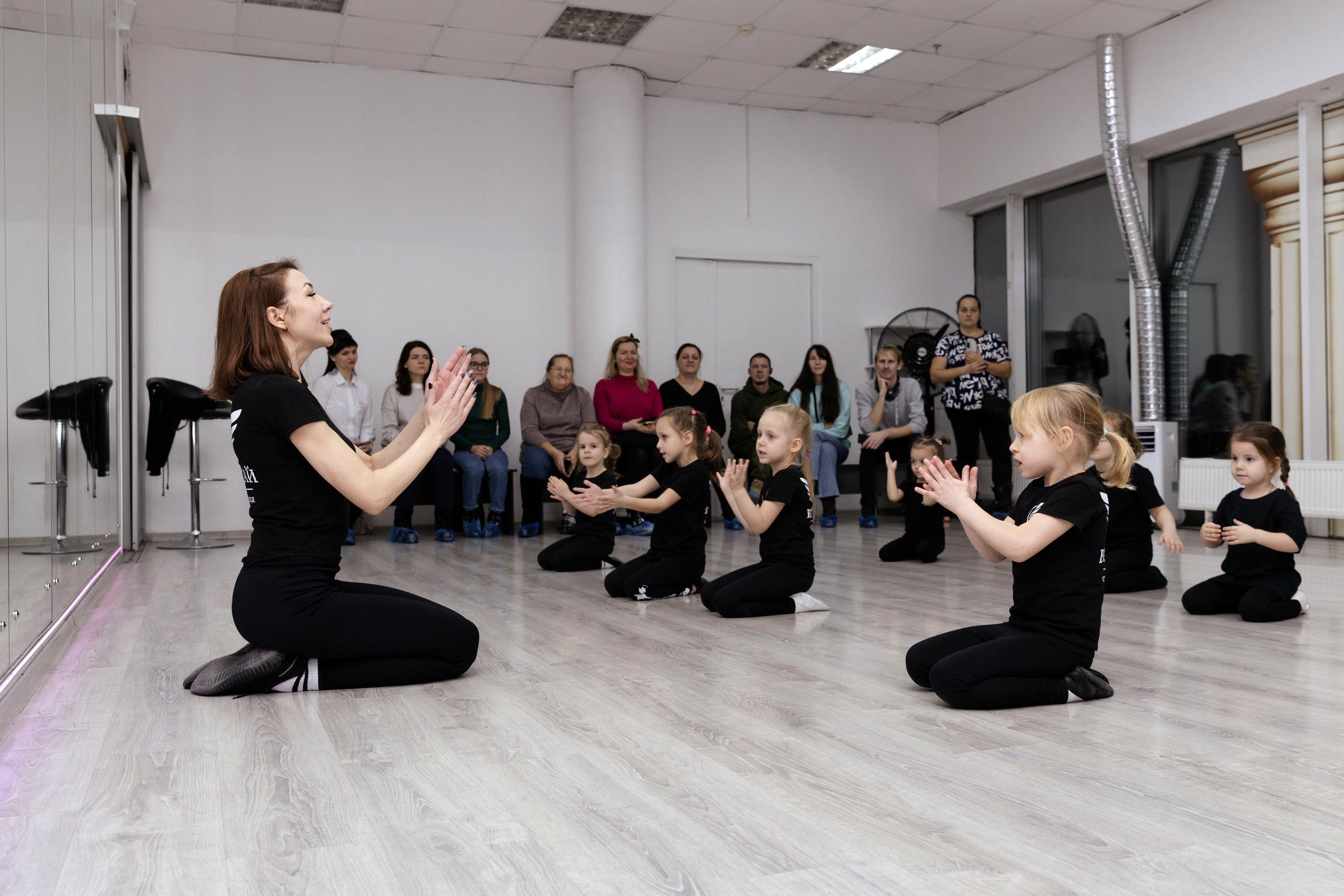 Студия «Взлетай». Открытый урок. Семейный фотограф — Макс Белогрудов