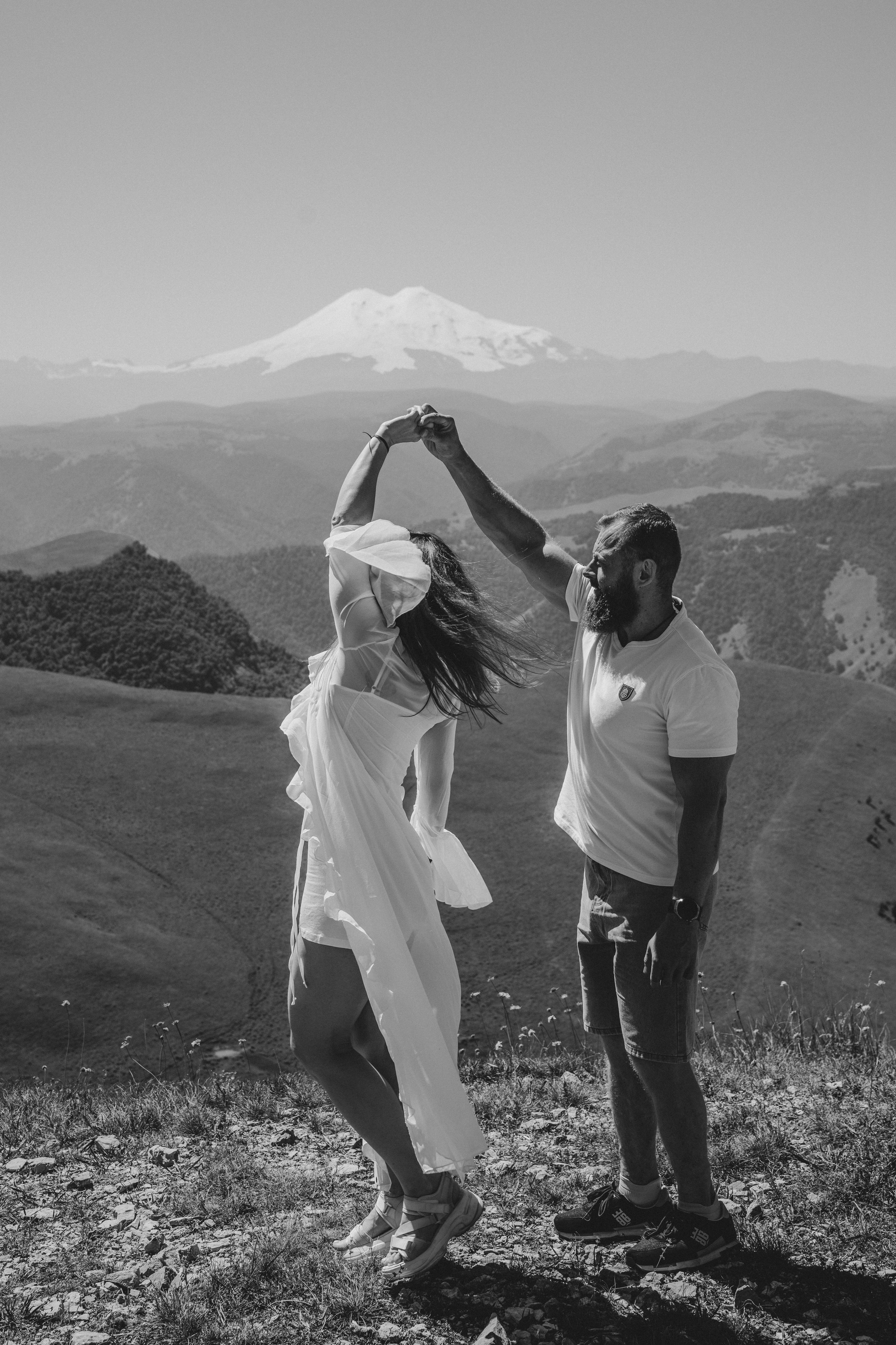 Съемка для брендов одежды КМВ Пятигорск, Железноводск, Ессентуки, Кисловодск Архыз Домбай Фотосессия. Фотограф КМВ|ГОРЫ Пятигорск Железноводск Ессентуки Кисловодск Домбай Архыз Эльбрус