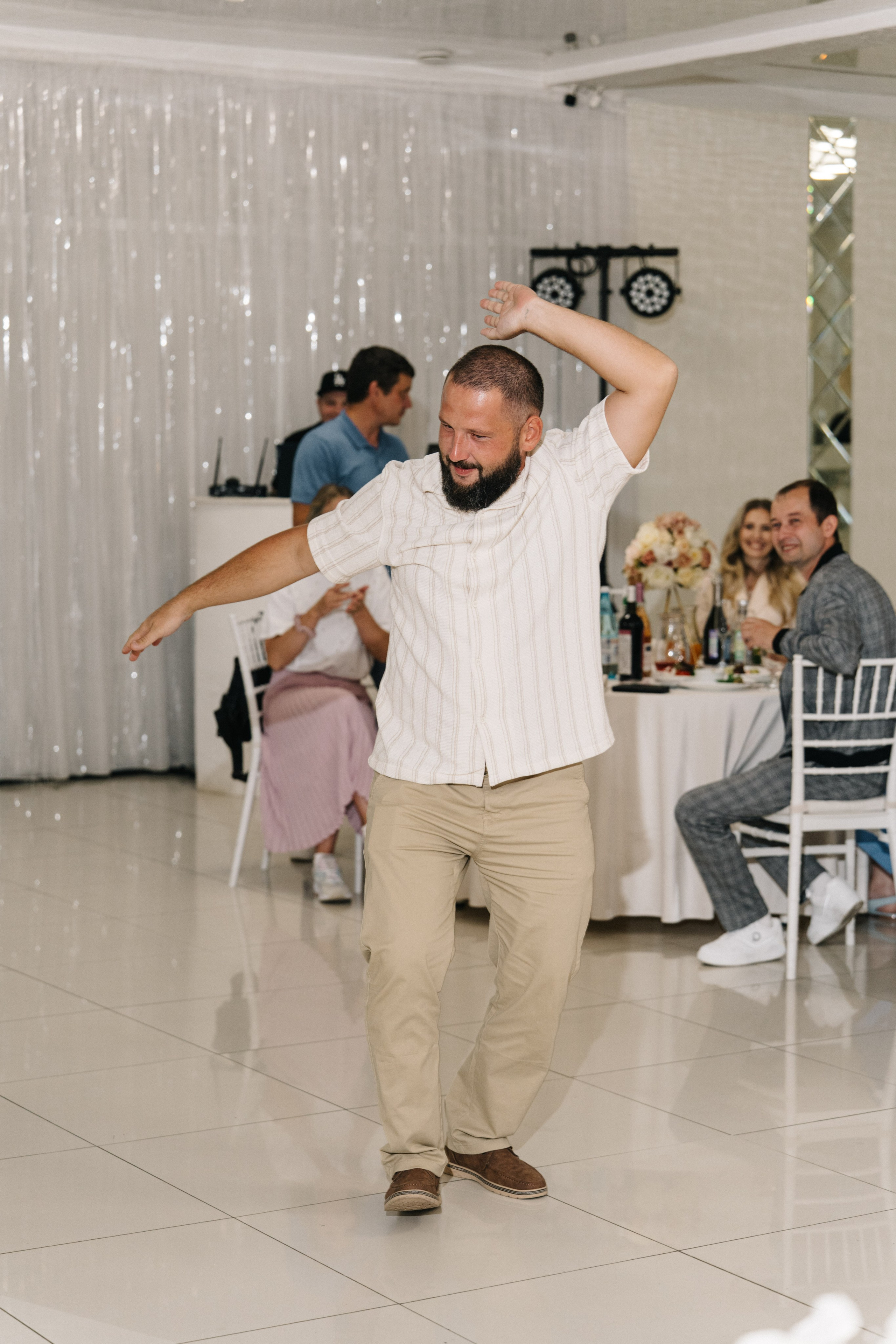 Арина и Дмитрий. Свадебный и Мужской фотограф