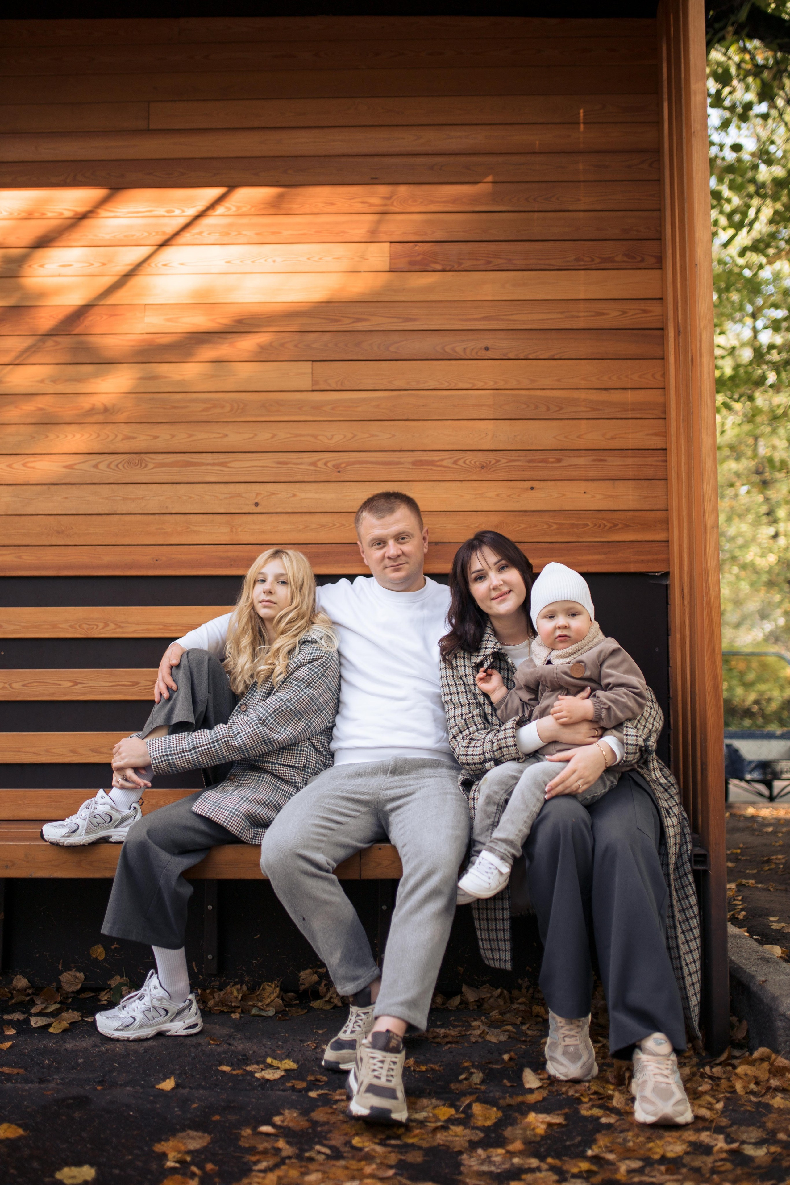 Семейная фотосессия в парке, прогулка по парку. Фотограф Валерия Горбунова Подольск Бутово Видное Щербинка