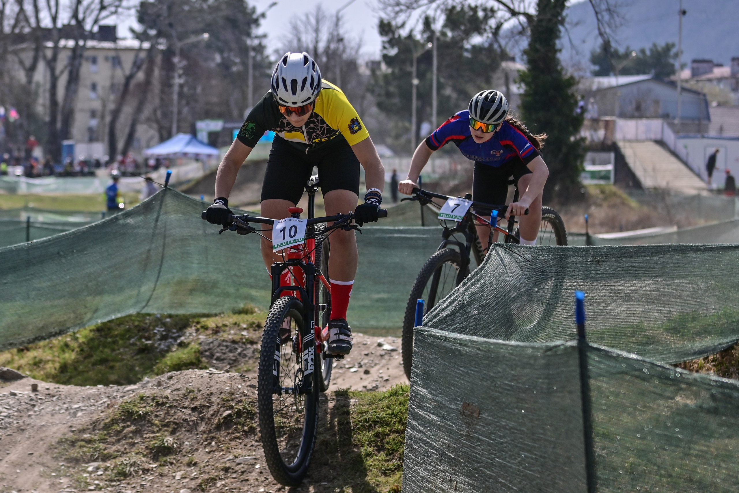 Маунтинбайк, кросс-кантри в Архипо-Осиповке 16 марта 2025. Спортивный фотограф, фотожурналист Павел Ларькин