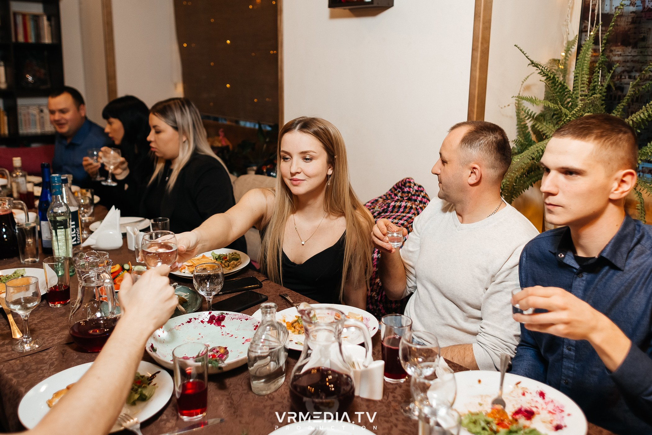 8 марта в кафе «кАмпот»