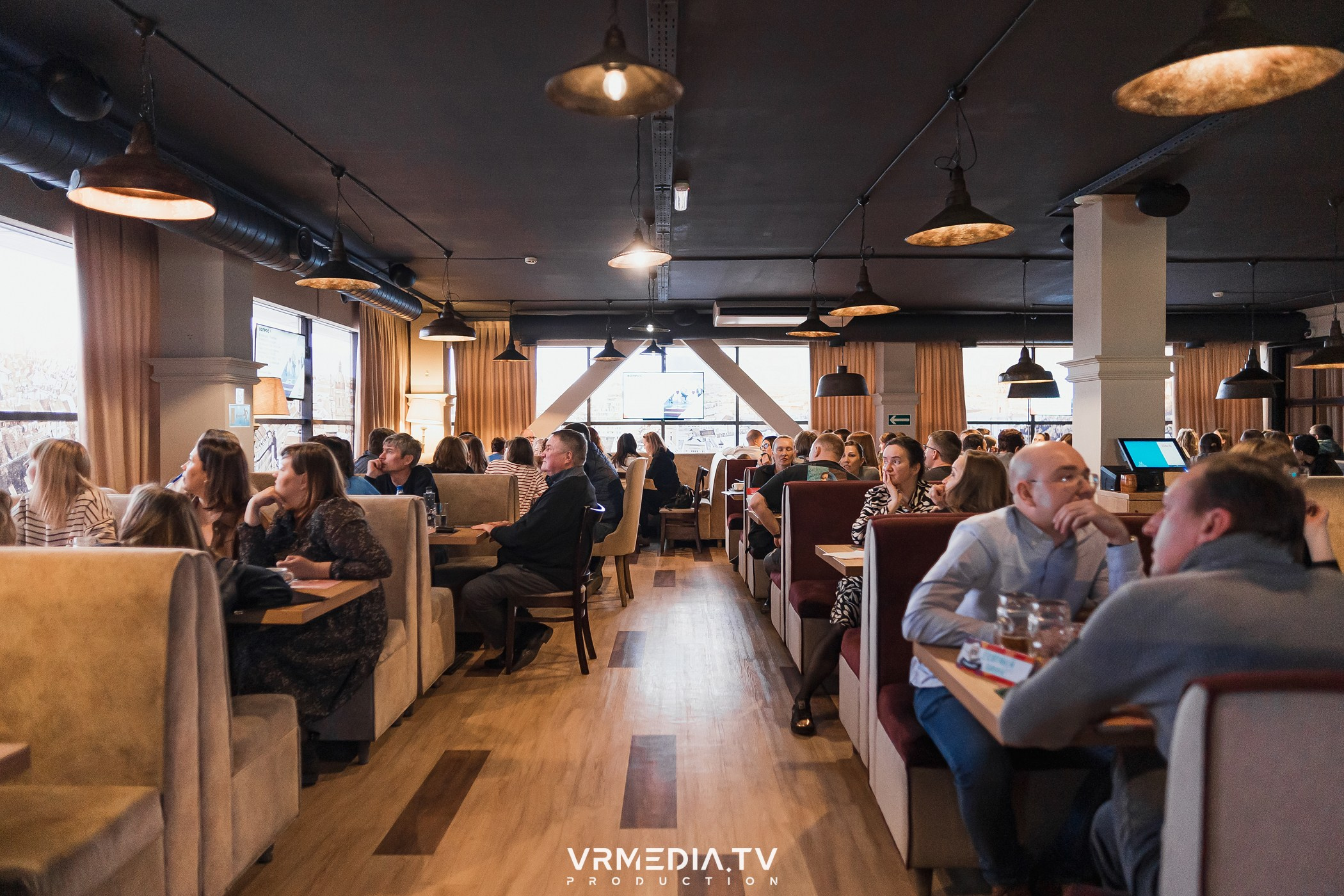 Эйнштейн party в ресторане «Мюнхен»