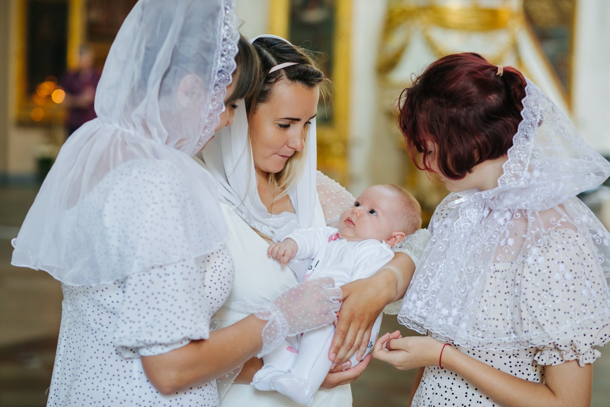 Крещение малыша в Спасо Преображенском Соборе СПб. Фотограф крещение венчание в Петербурге! Помогает подобрать храм и посоветовал душевного батюшку в СПб
