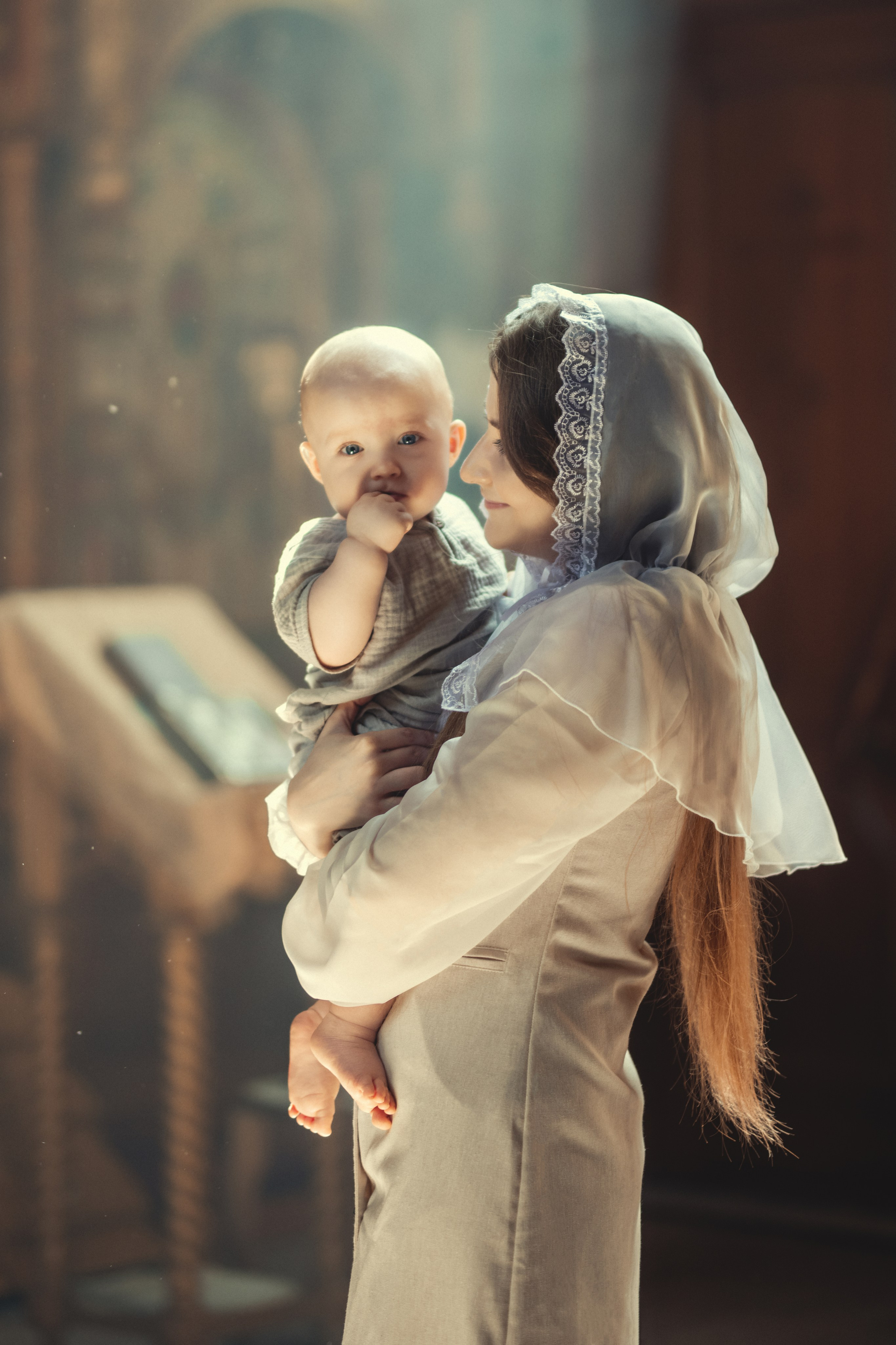 Таинство Крещения Мирона. Фотограф Таинств Крещения и Венчания в г. Курске